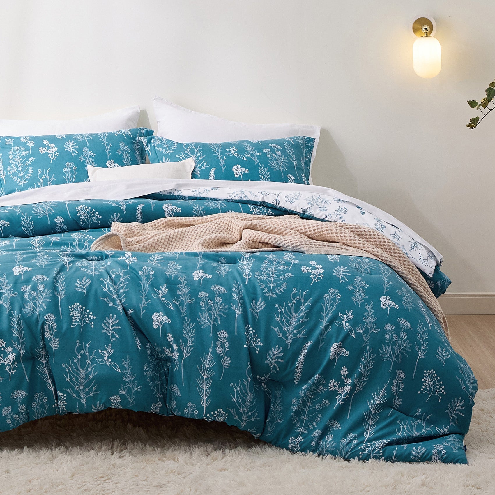 Floral Comforter Set