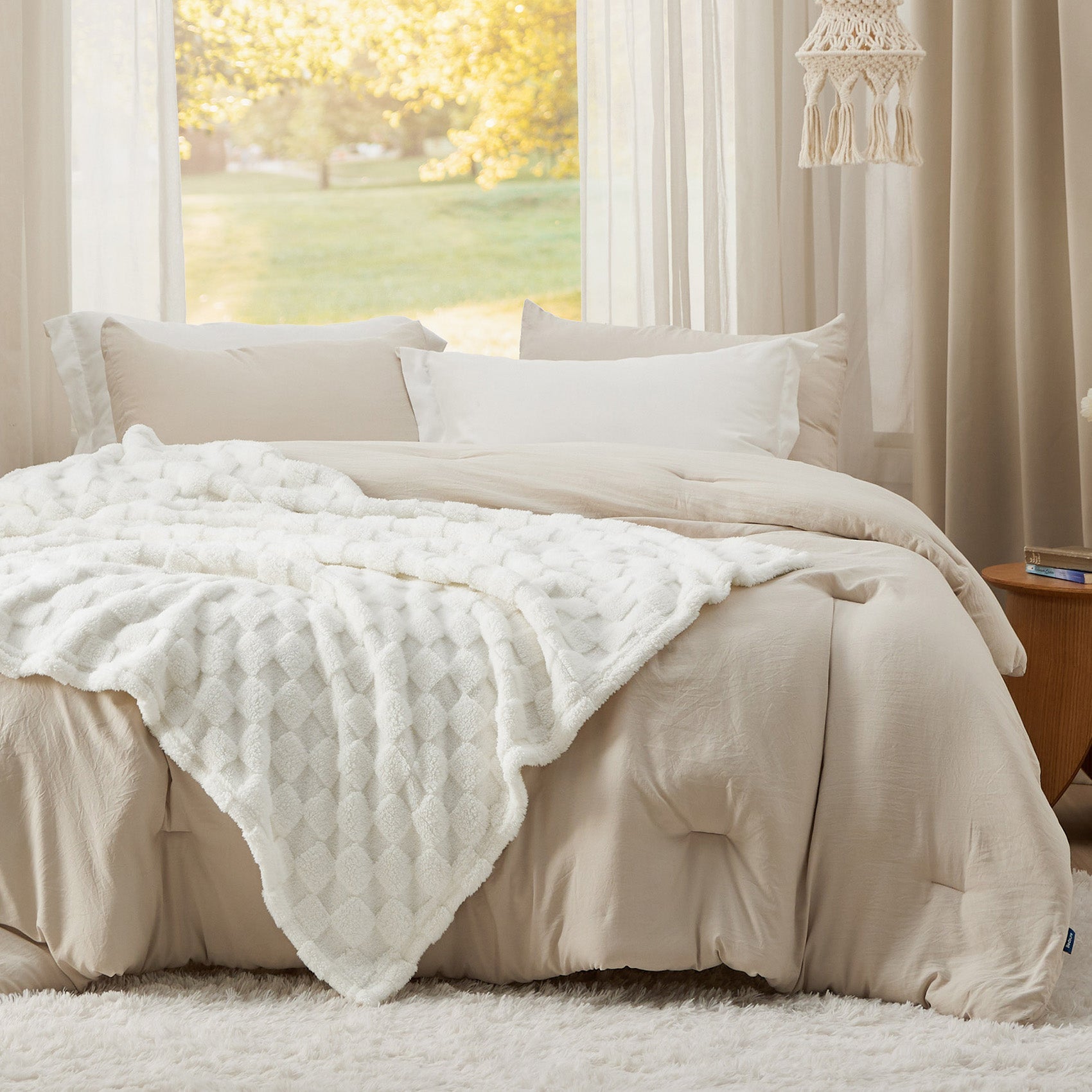 Jacquard Shaggy Sherpa Blanket