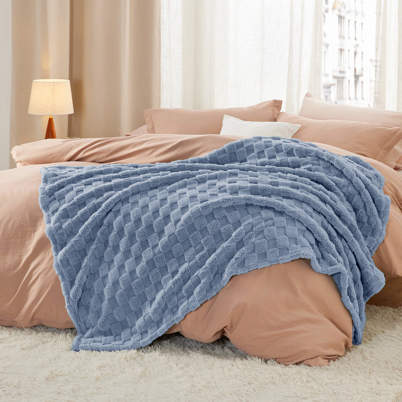 Jacquard Shaggy Sherpa Blanket