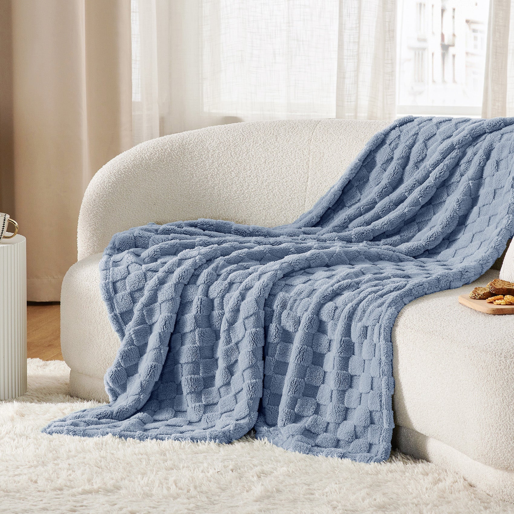 Jacquard Shaggy Sherpa Blanket