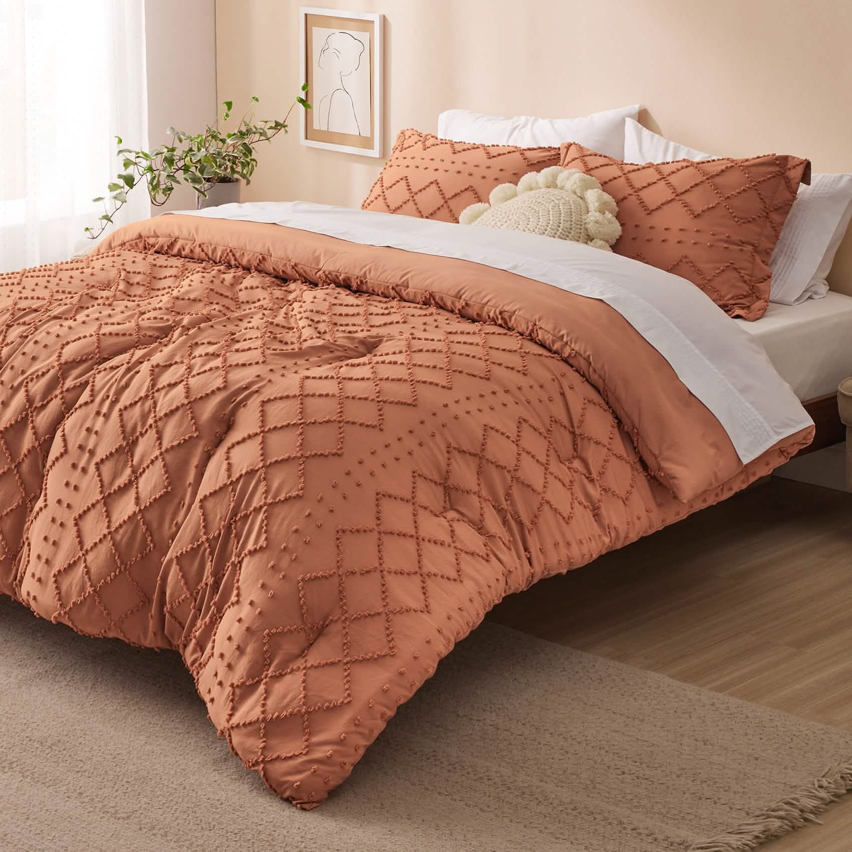 Tufted Embroidery Comforter Set