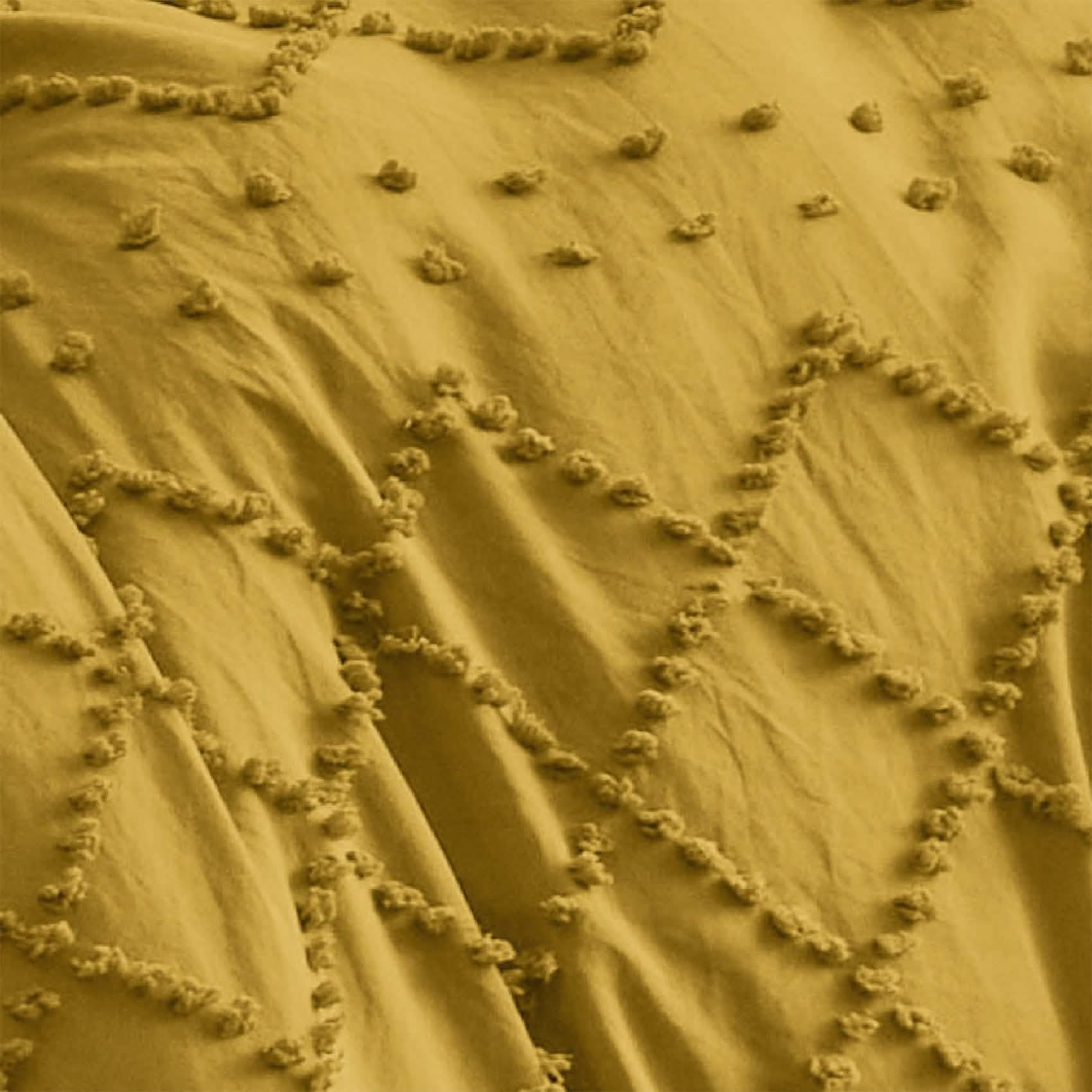 Tufted Embroidery Comforter Set