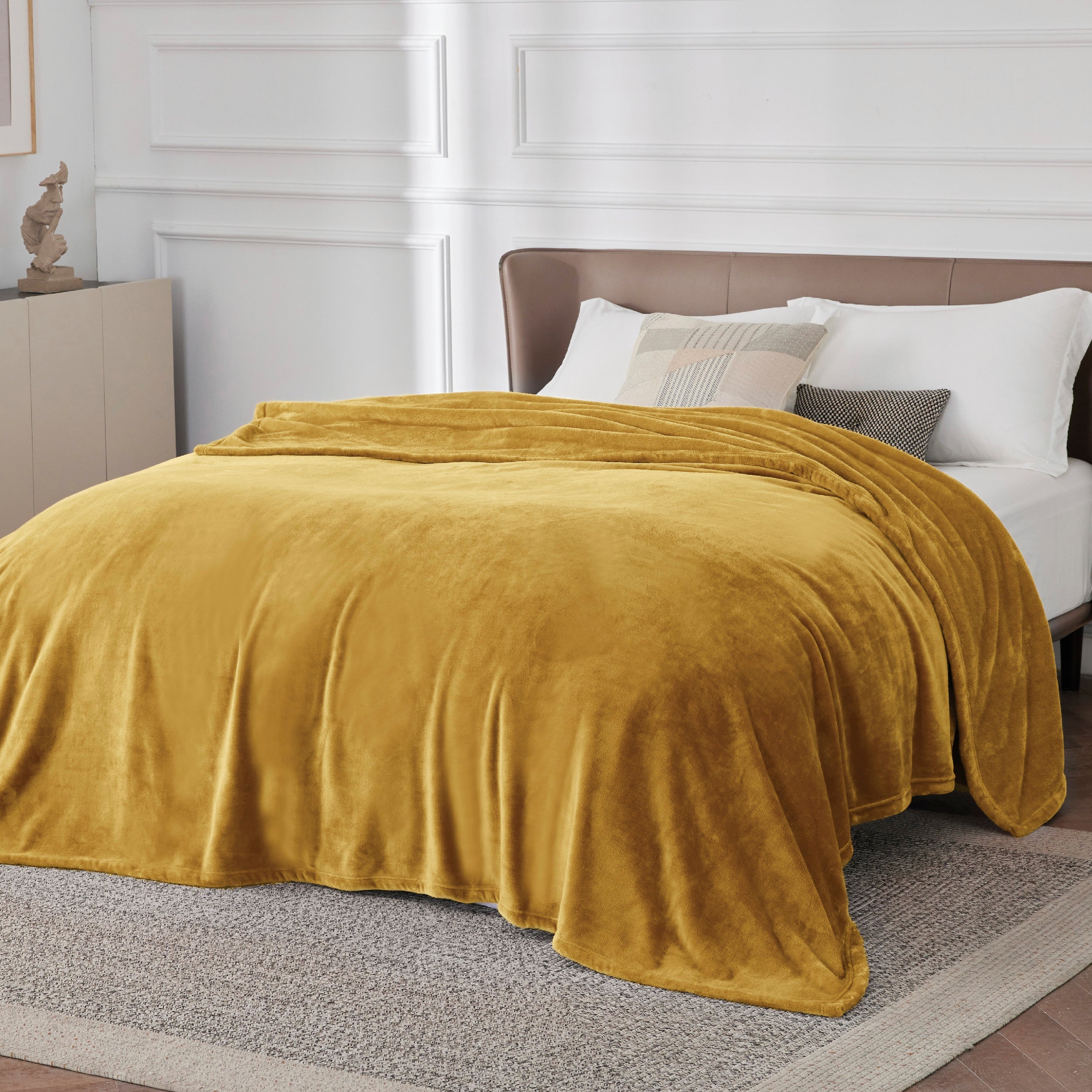 Flannel Fleece Blanket 300gsm