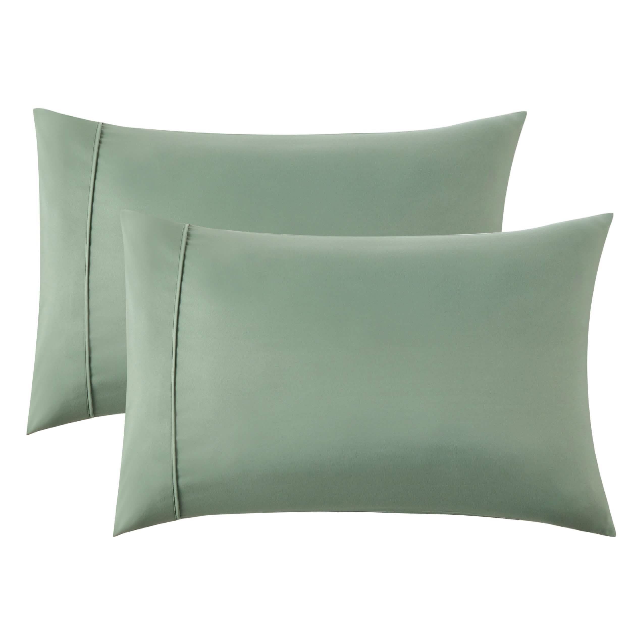 GentleSoft™ Fade and Stain Resistant Microfiber Pillowcase