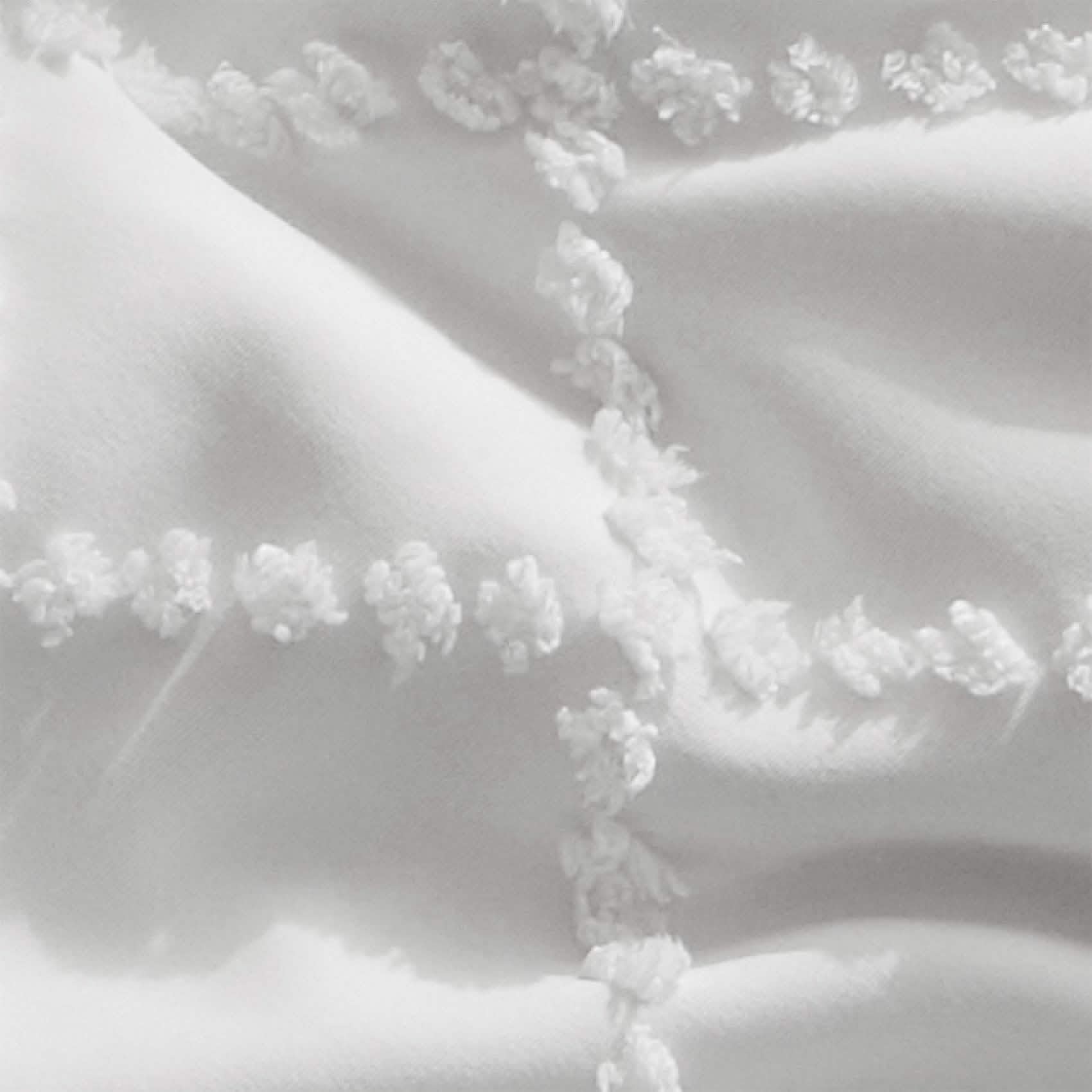 Tufted Embroidery Comforter Set