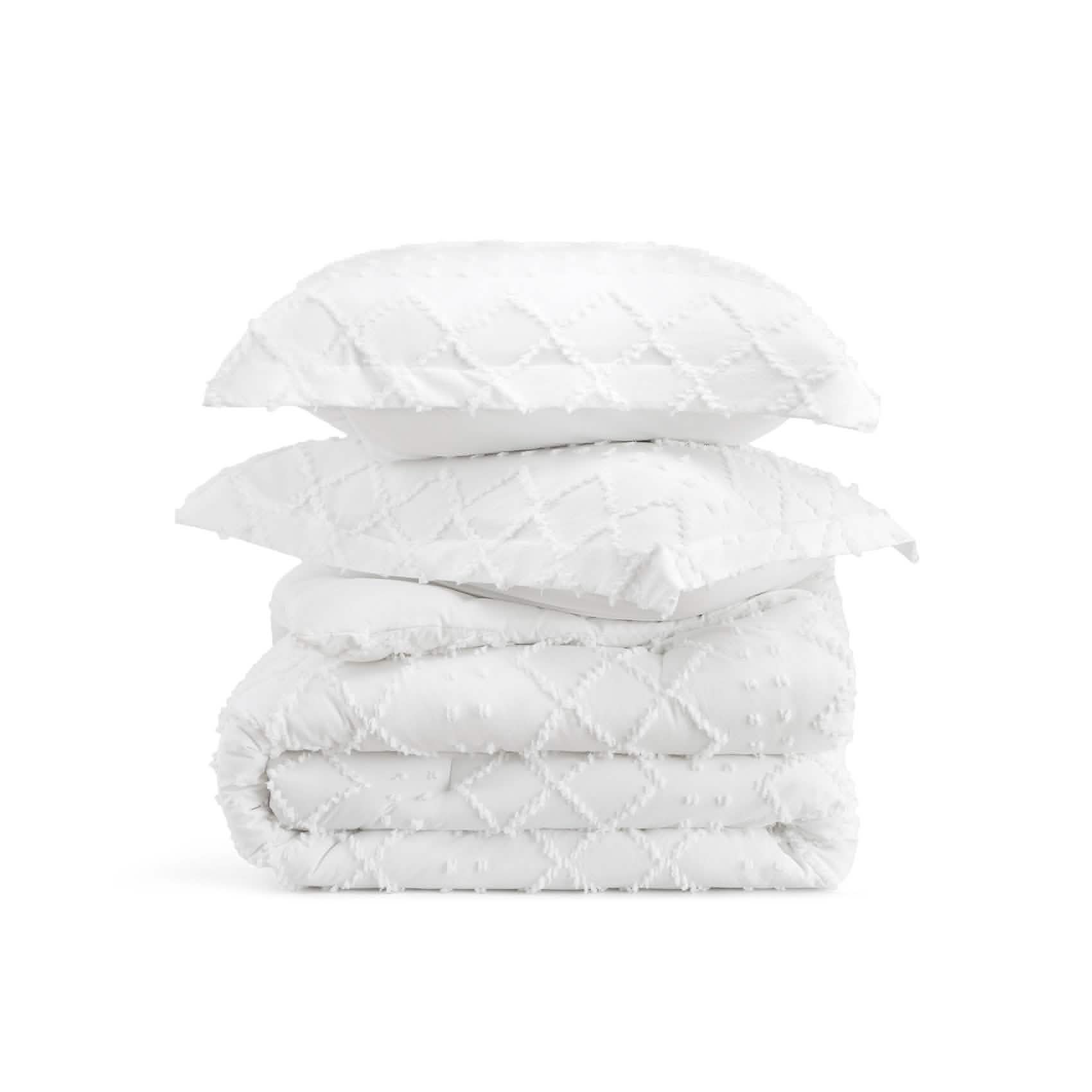 Tufted Embroidery Comforter Set