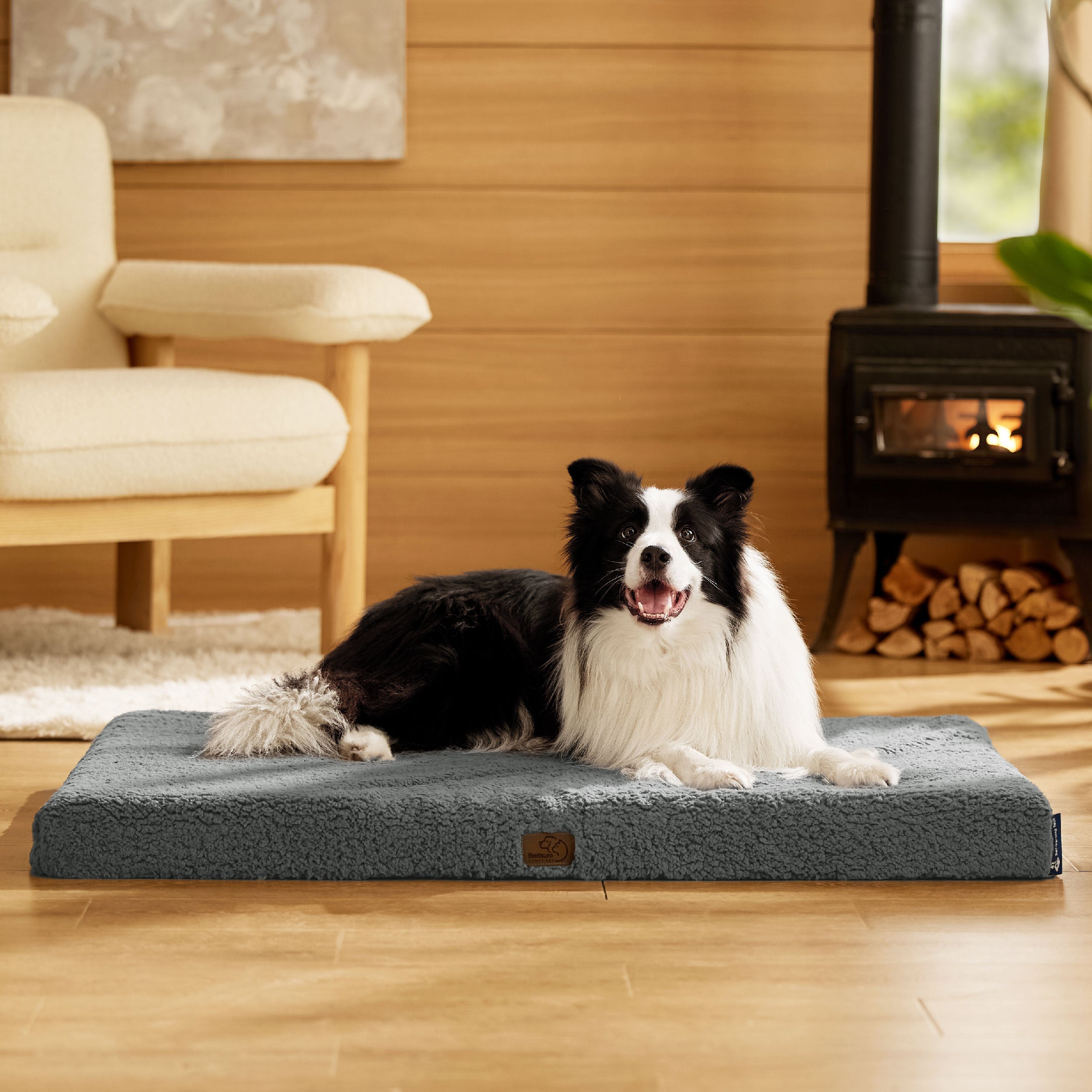 Self-Warming Egg Foam Pet Mat