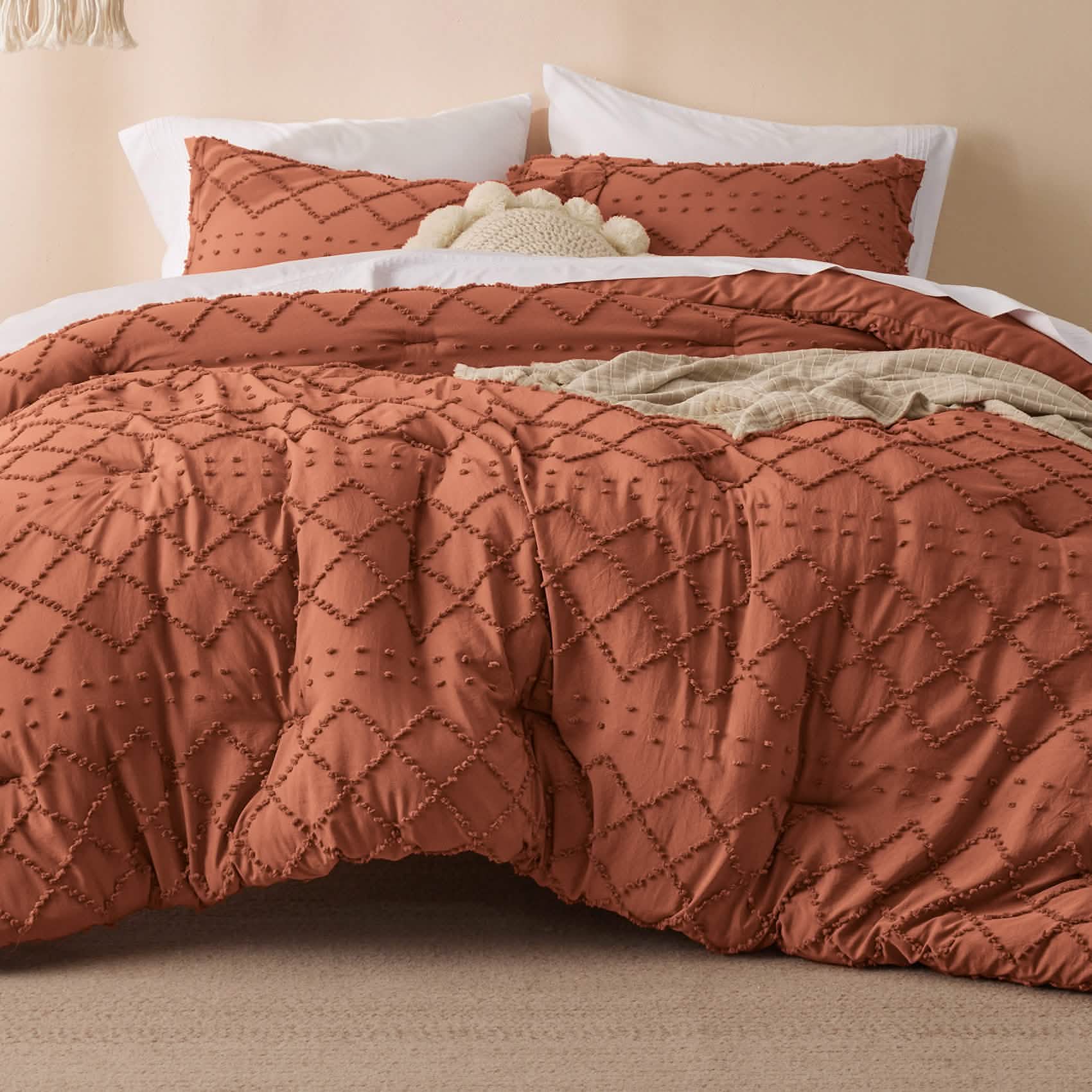 Tufted Embroidery Comforter Set