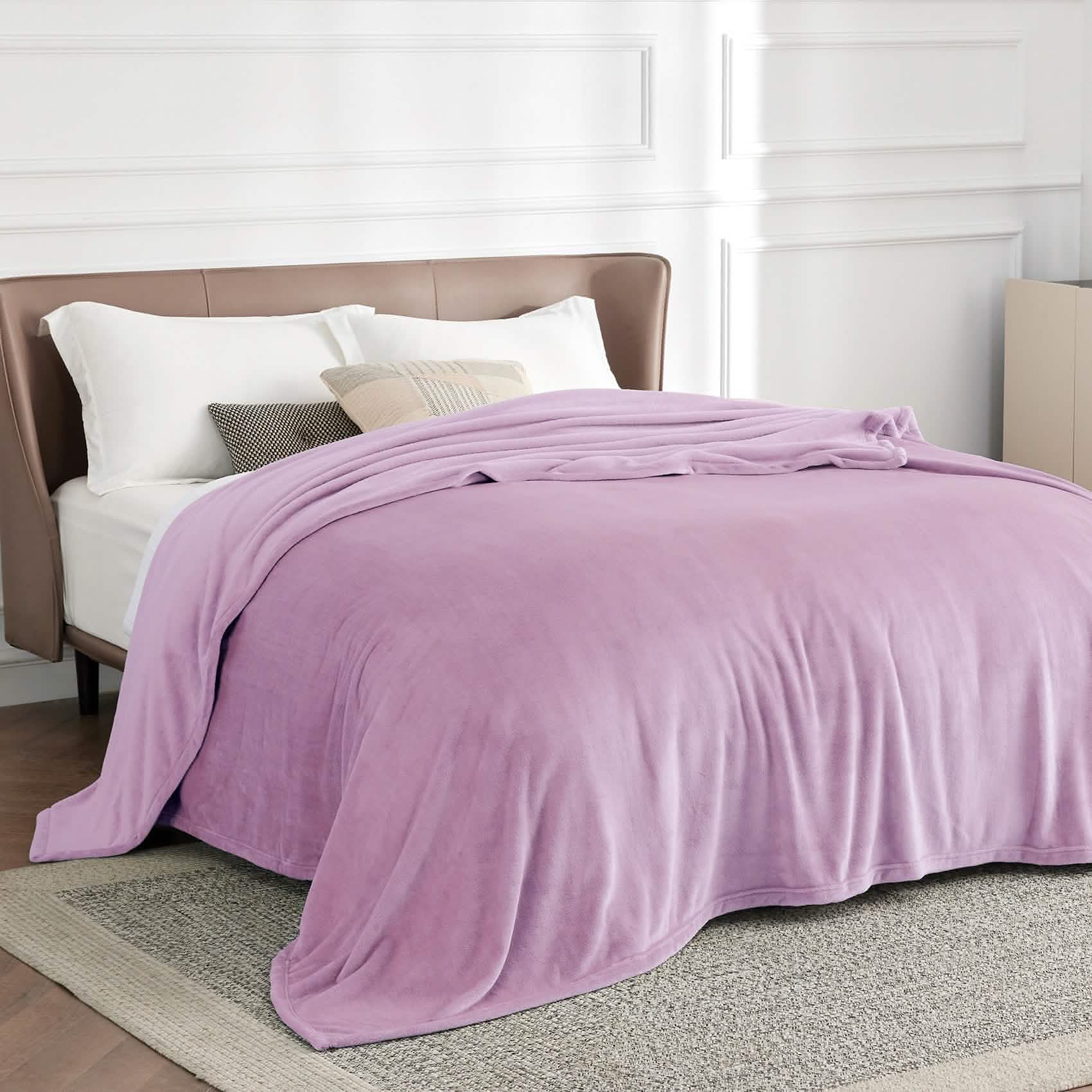 GentleSoft™ Flannel Fleece Blanket 300gsm