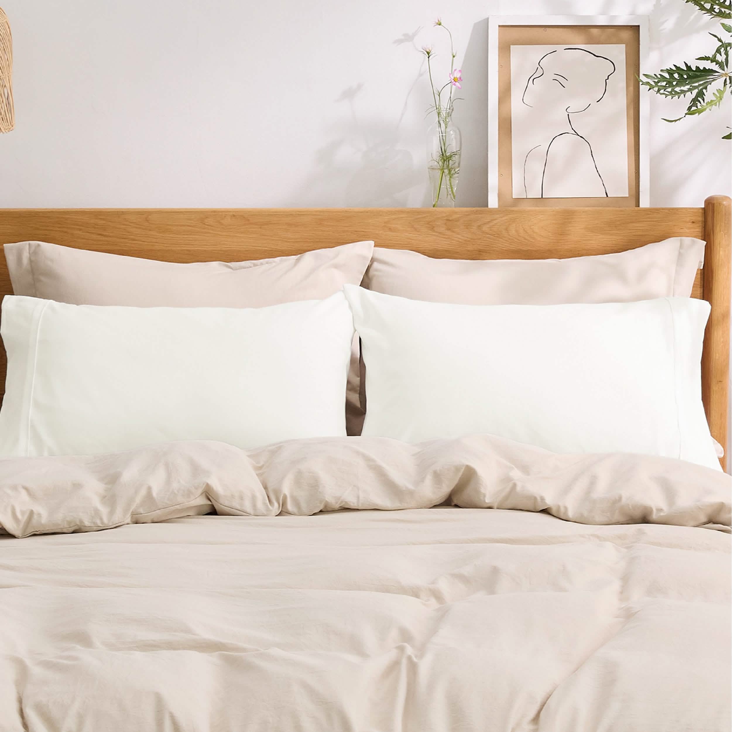 Fade and Stain Resistant Microfiber Pillowcase
