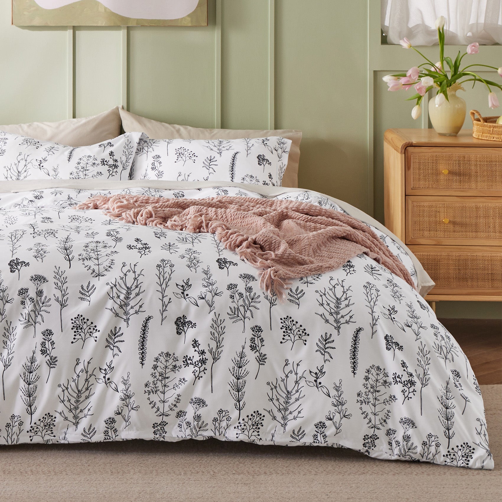 Floral Comforter Set