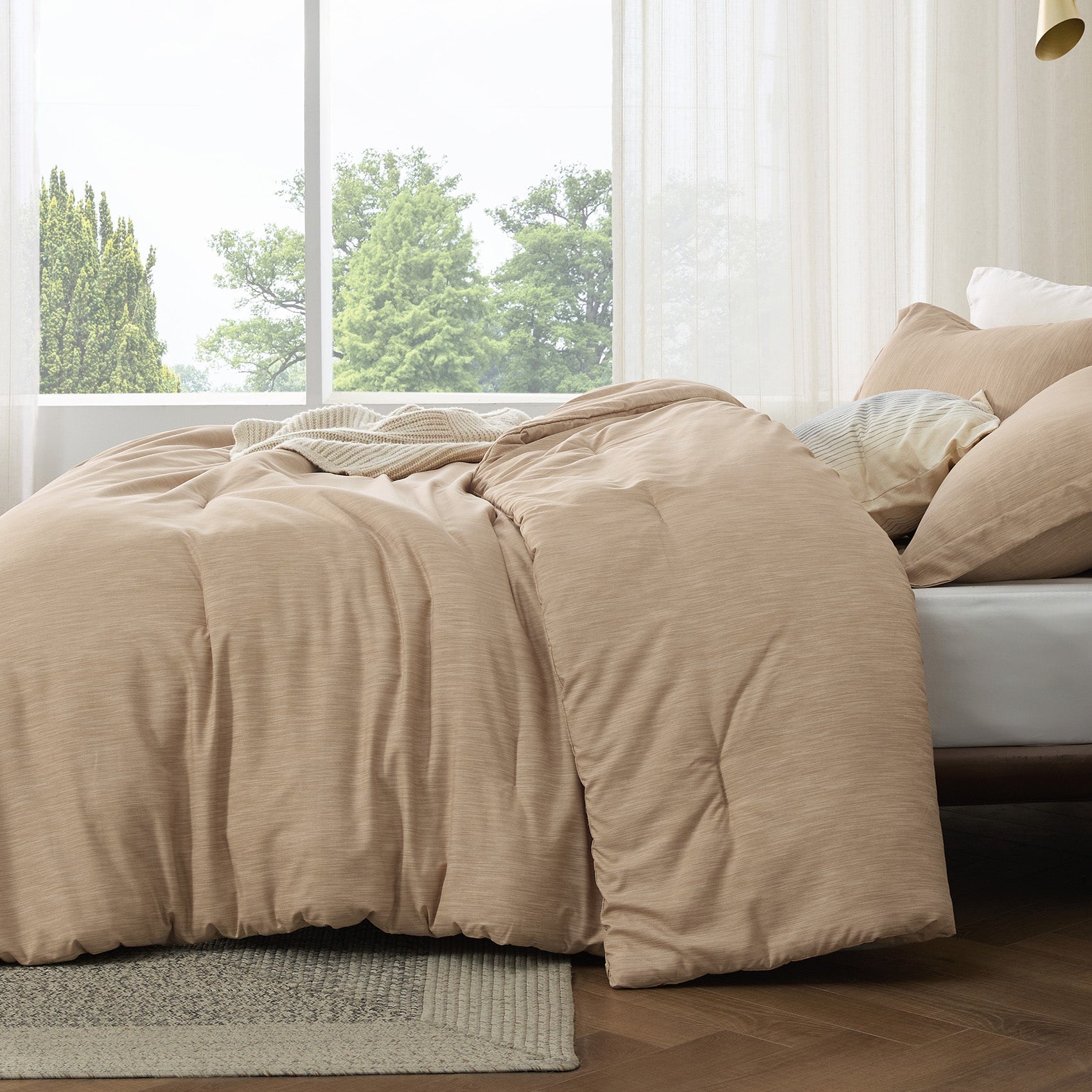 Cationic Dye Comforter Set