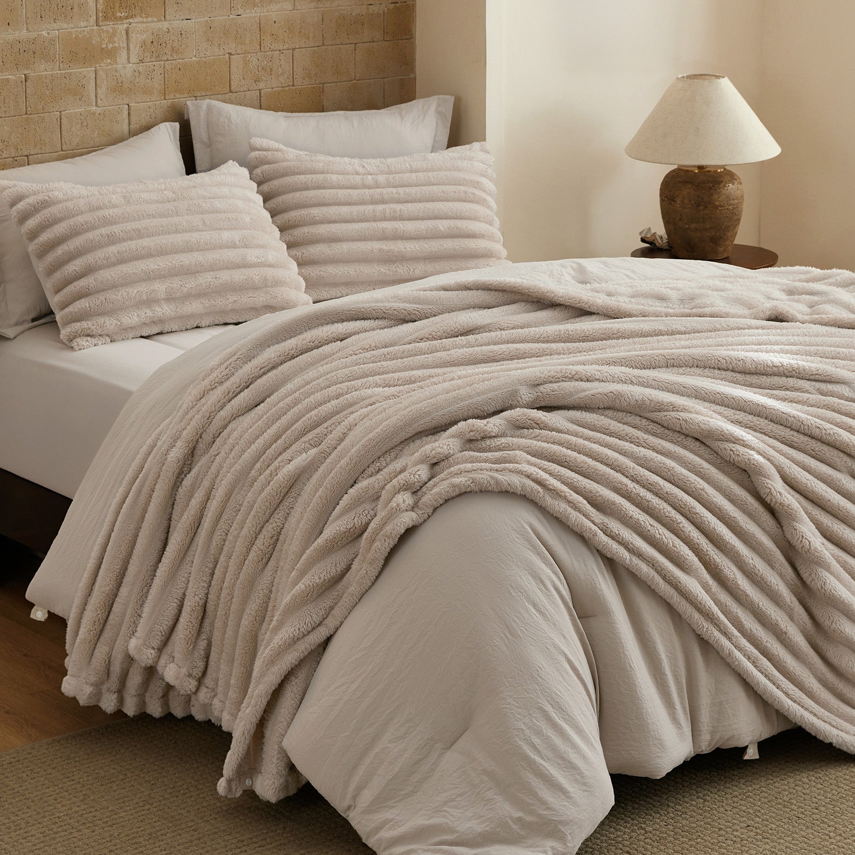 2-in-1 Comforter Set