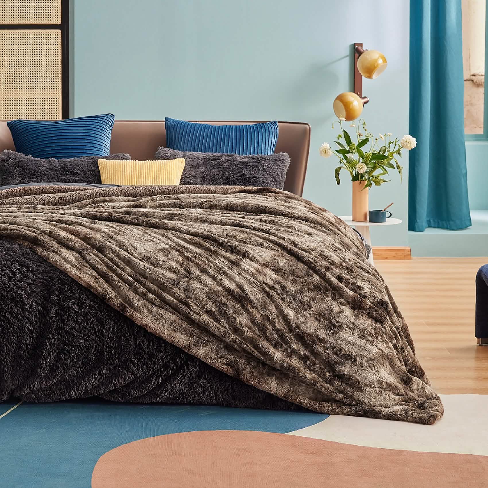 GentleSoft™ Faux Fur Sherpa Fleece Blanket