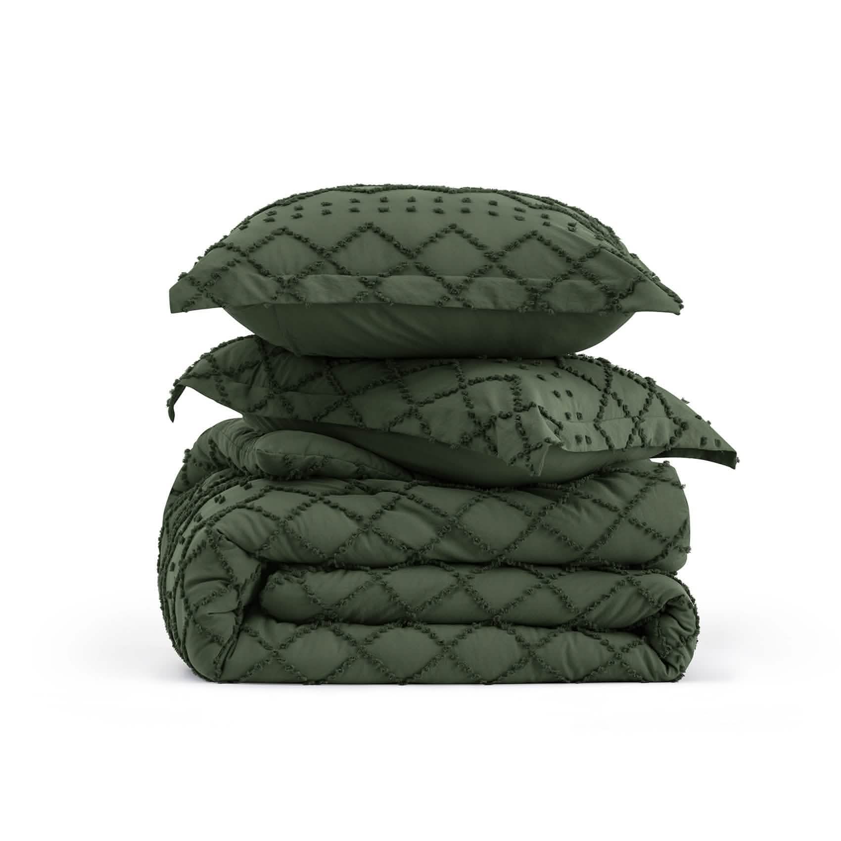 Tufted Embroidery Comforter Set