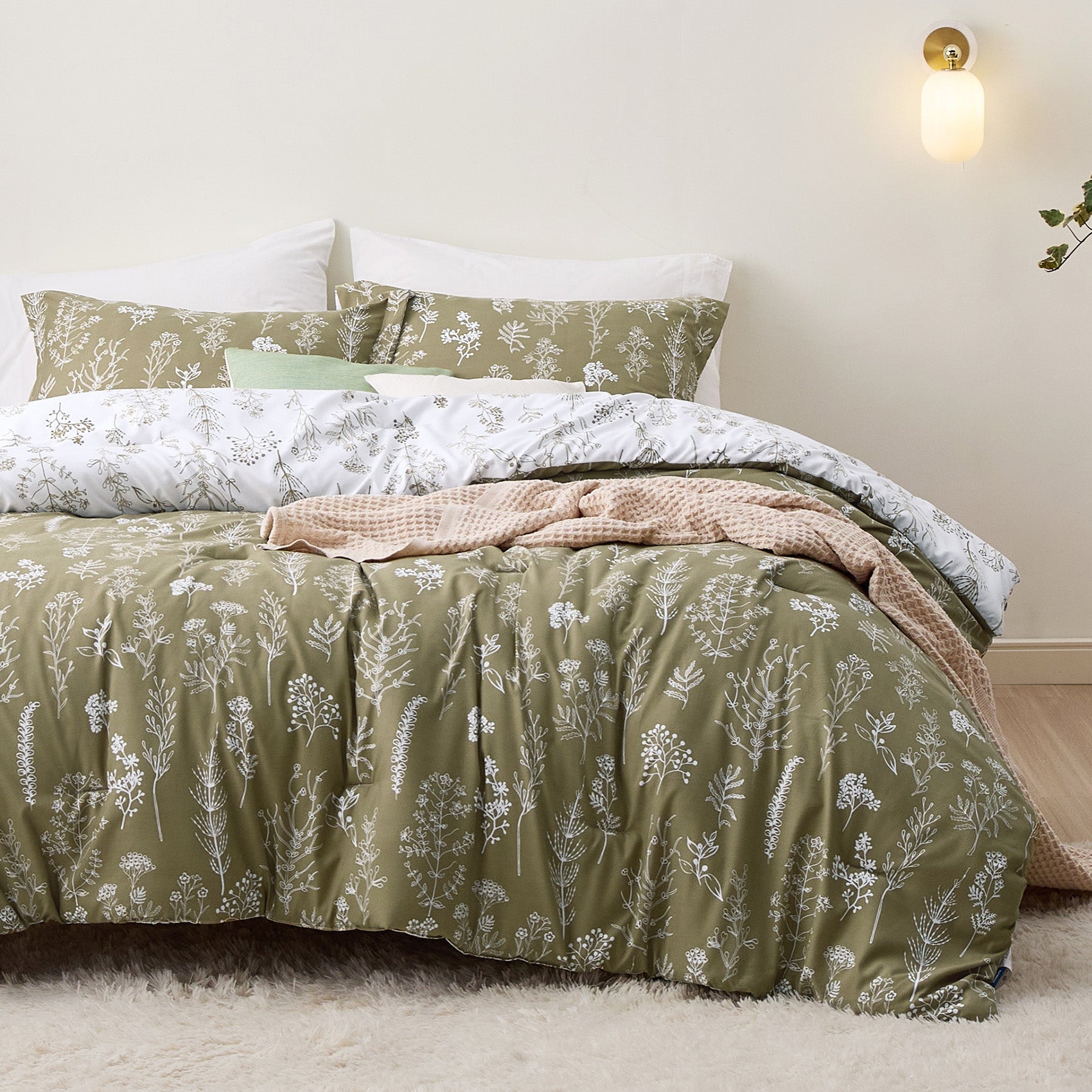 Floral Comforter Set