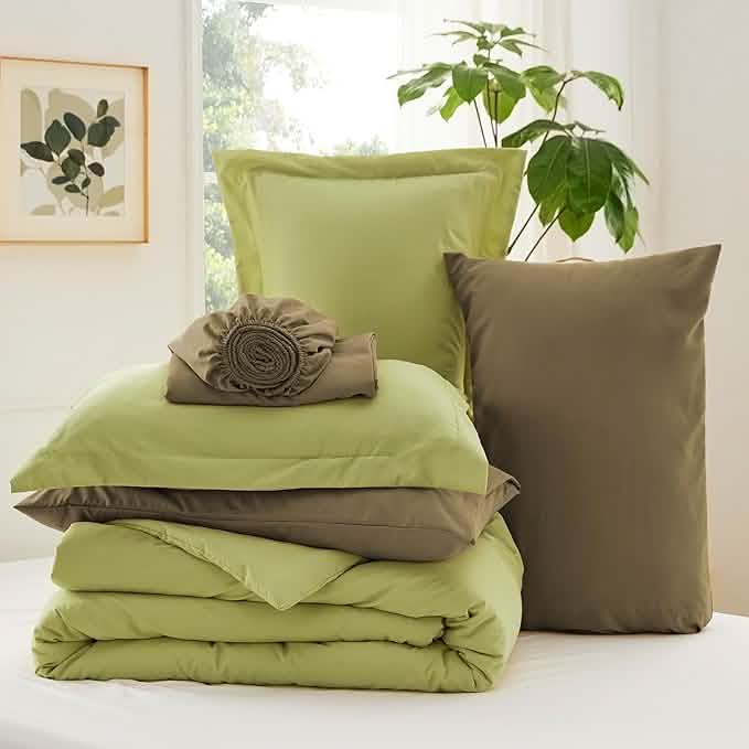 Dual-Tone Bed-in-a-Bag