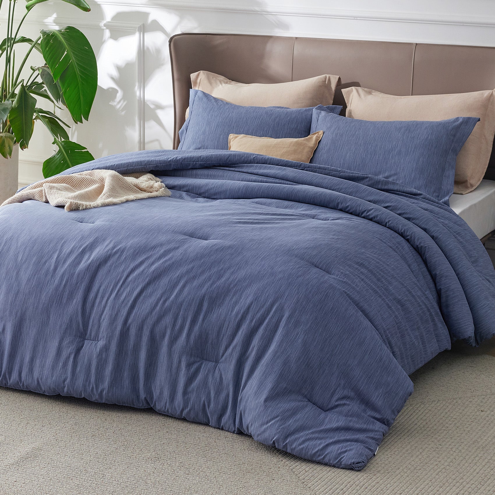 Cationic Dye Comforter Set