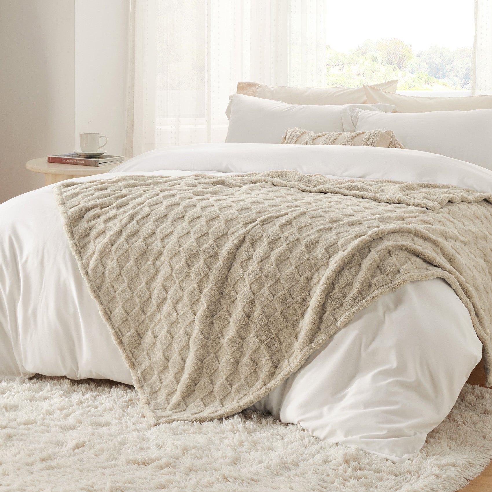 Jacquard Shaggy Sherpa Blanket