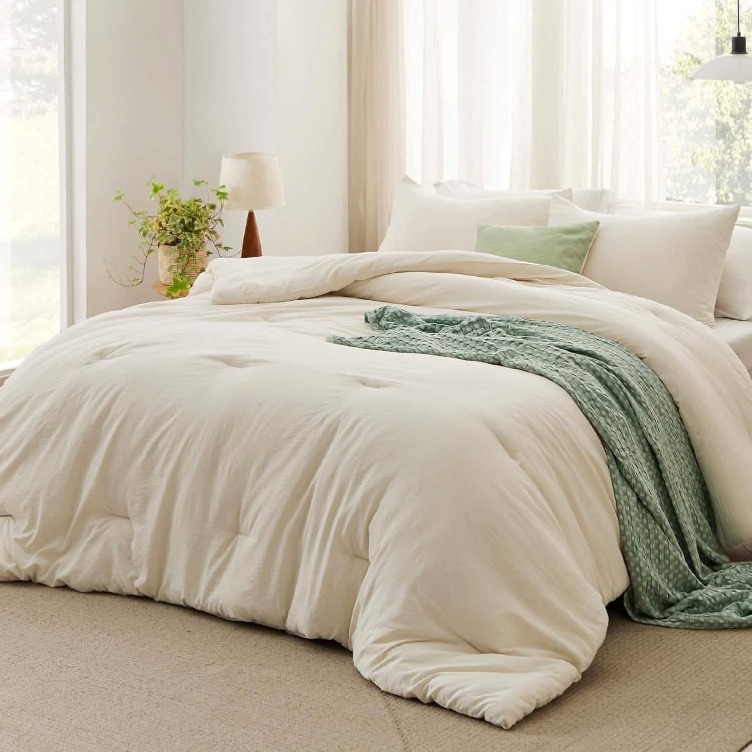 Prewashed Plain Comforter Set