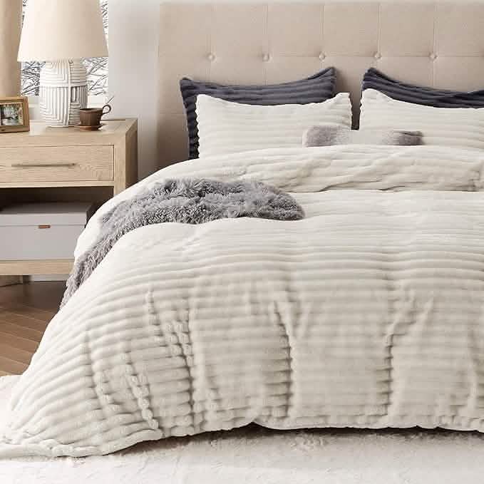GentleSoft™ Striped Flannel Duvet Cover Set