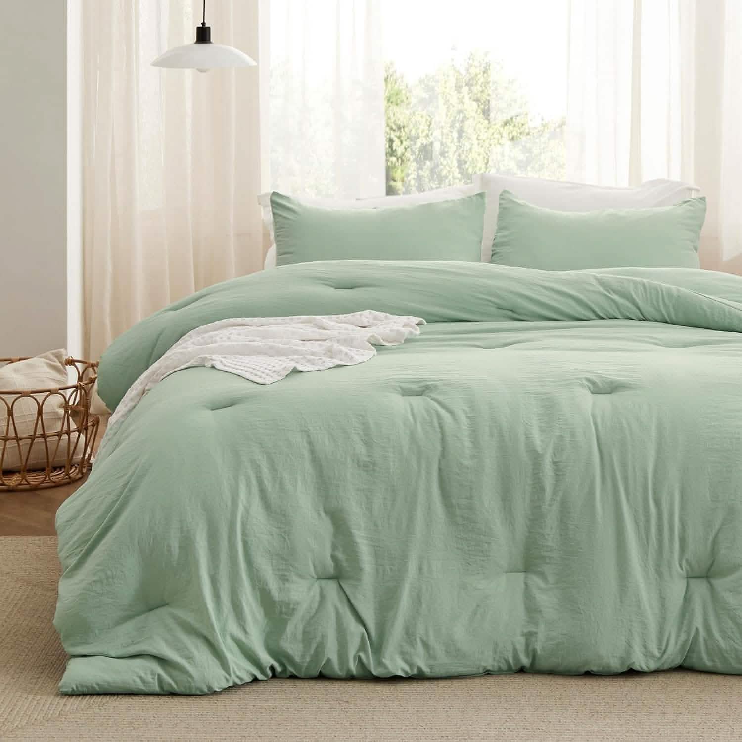 Prewashed Plain Comforter Set