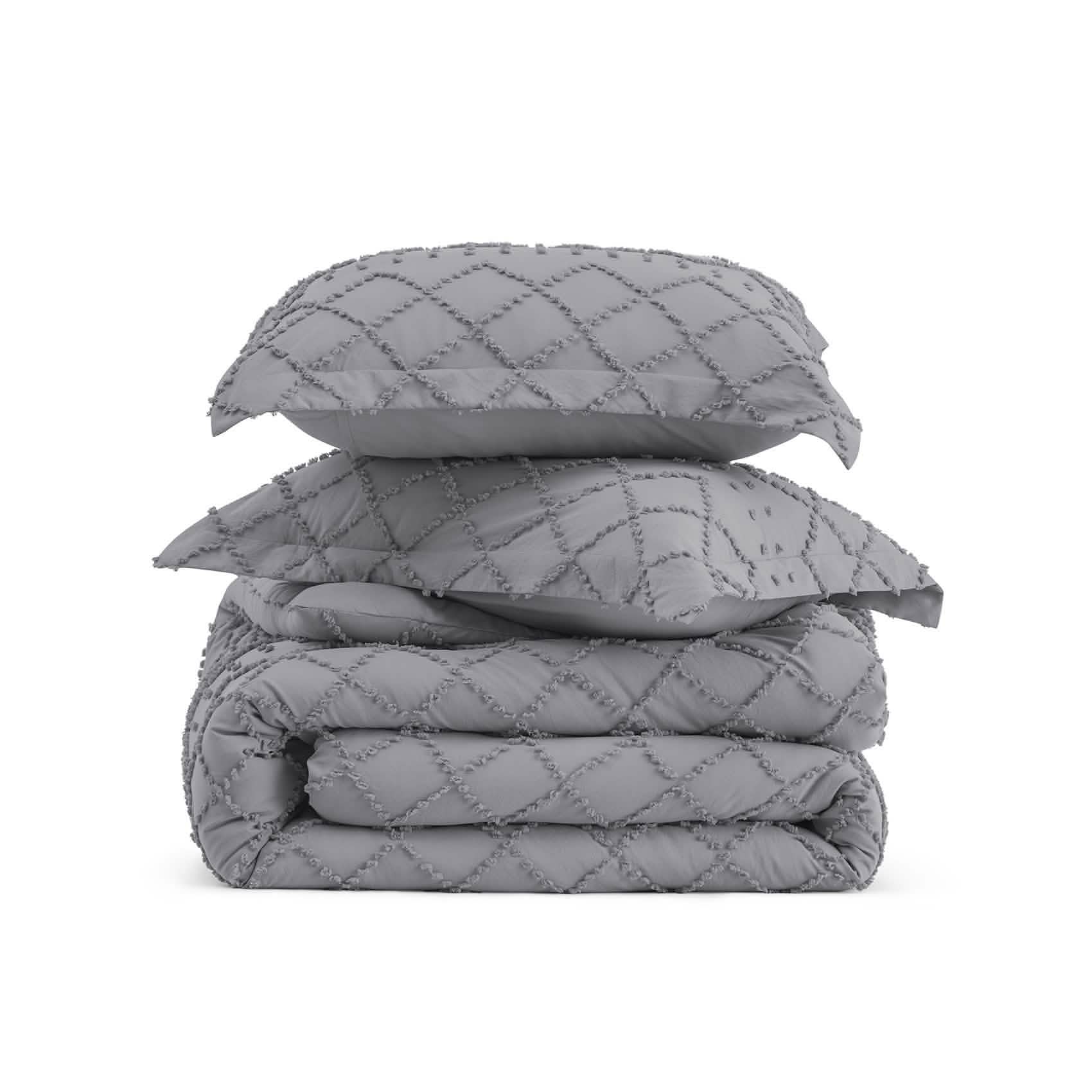 Tufted Embroidery Comforter Set