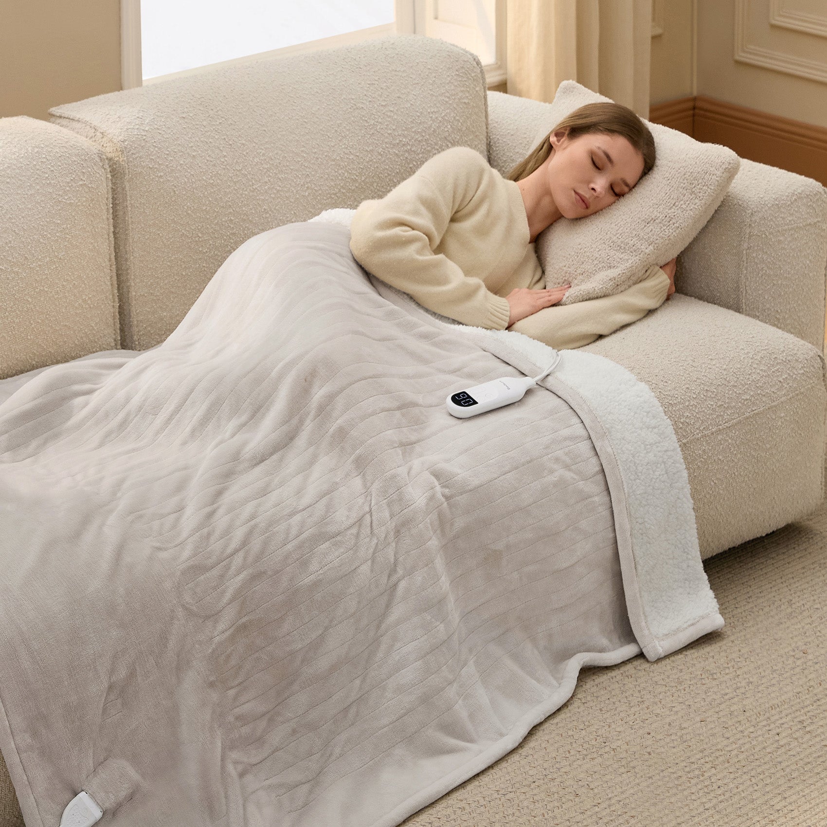 Solid Flannel Heated Blanket