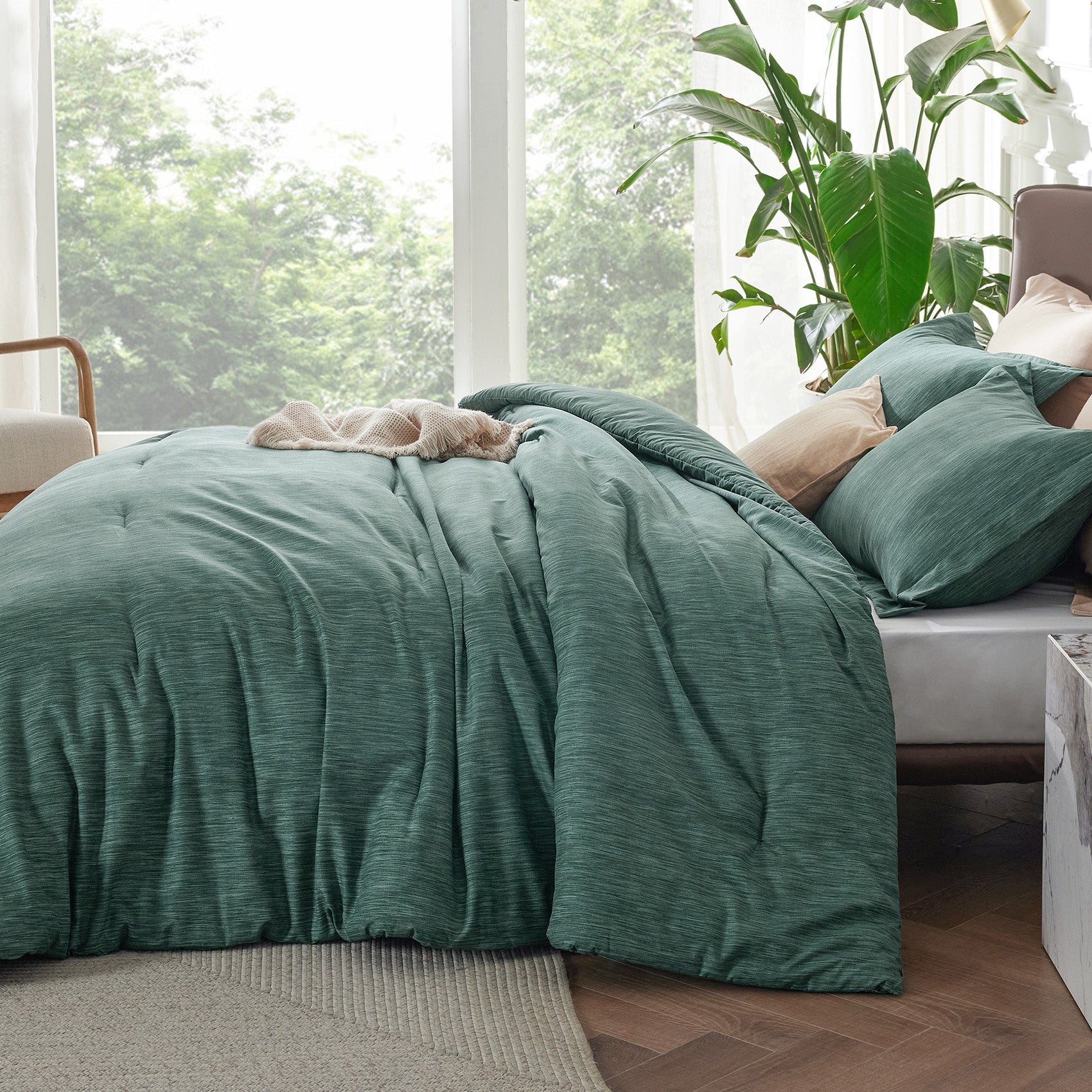 Cationic Dye Comforter Set