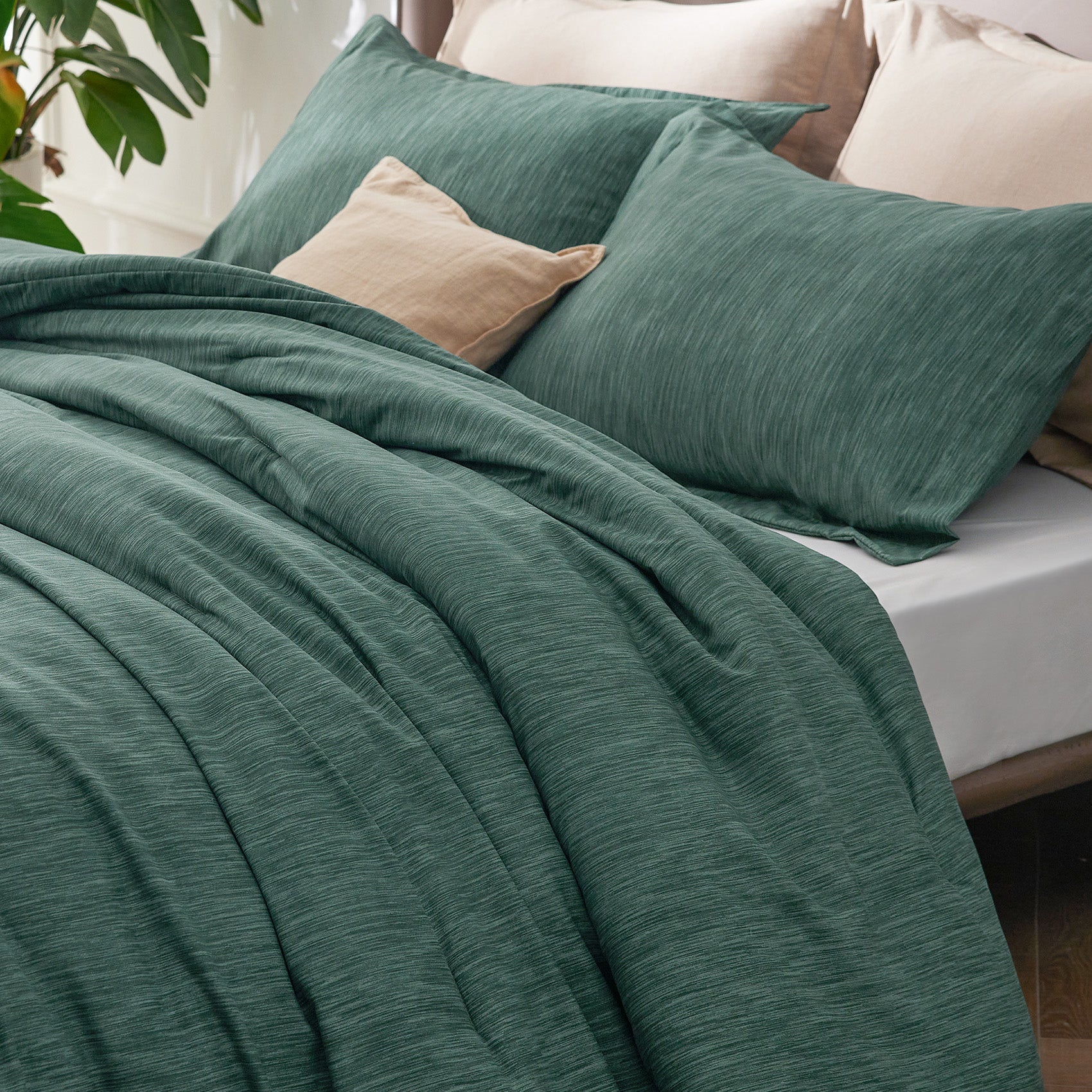 Cationic Dye Comforter Set