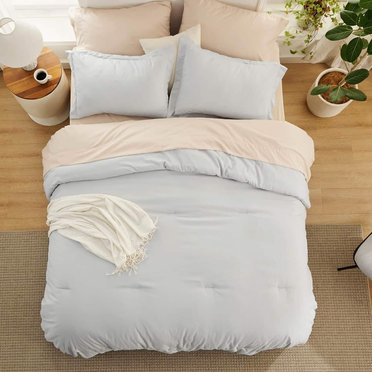 Dual-Tone Bed-in-a-Bag
