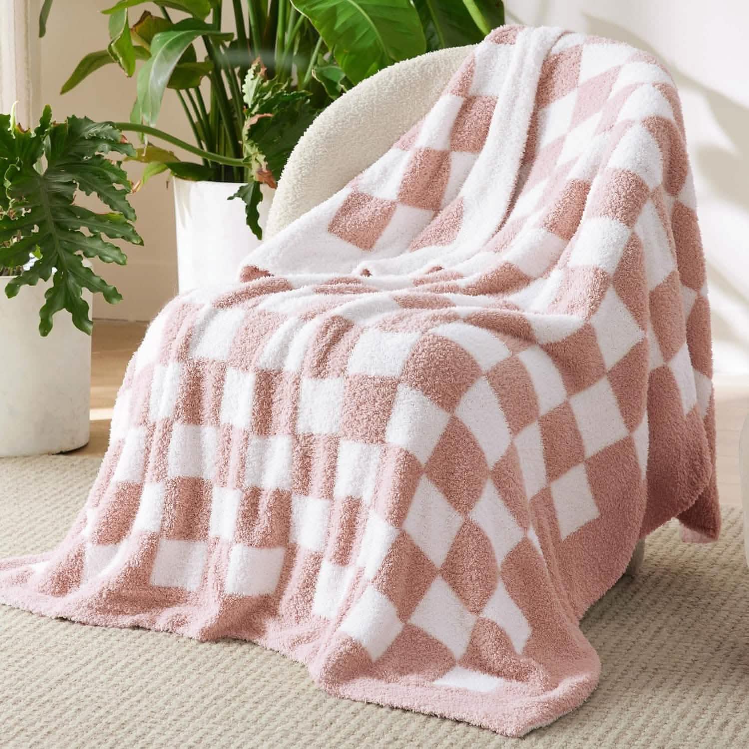Super Soft Reversible Checkerboard Blanket