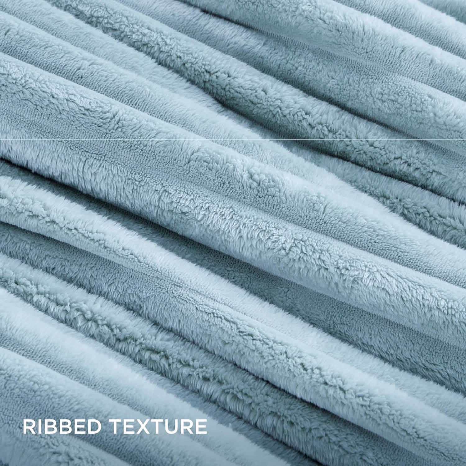 Striped Flannel Comforter Set