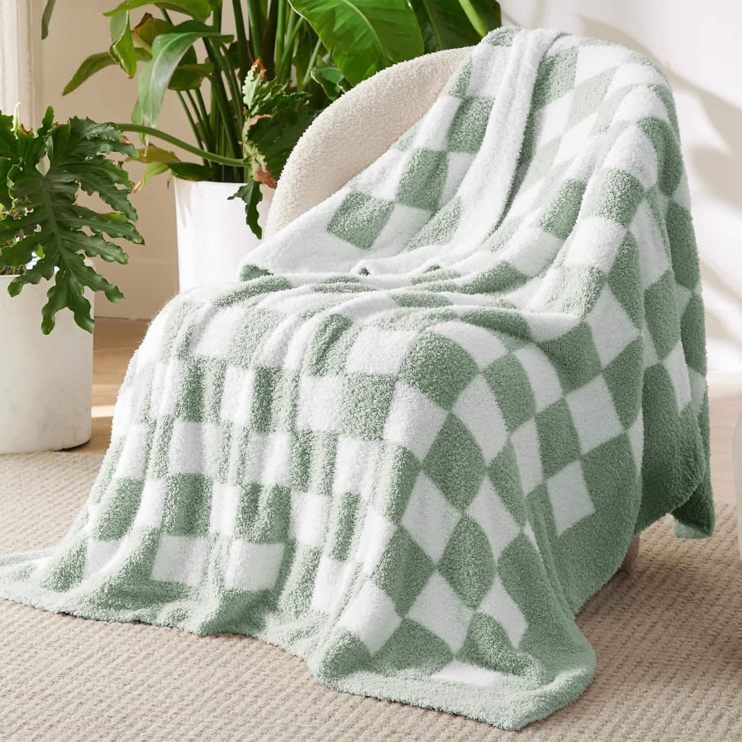 Super Soft Reversible Checkerboard Blanket