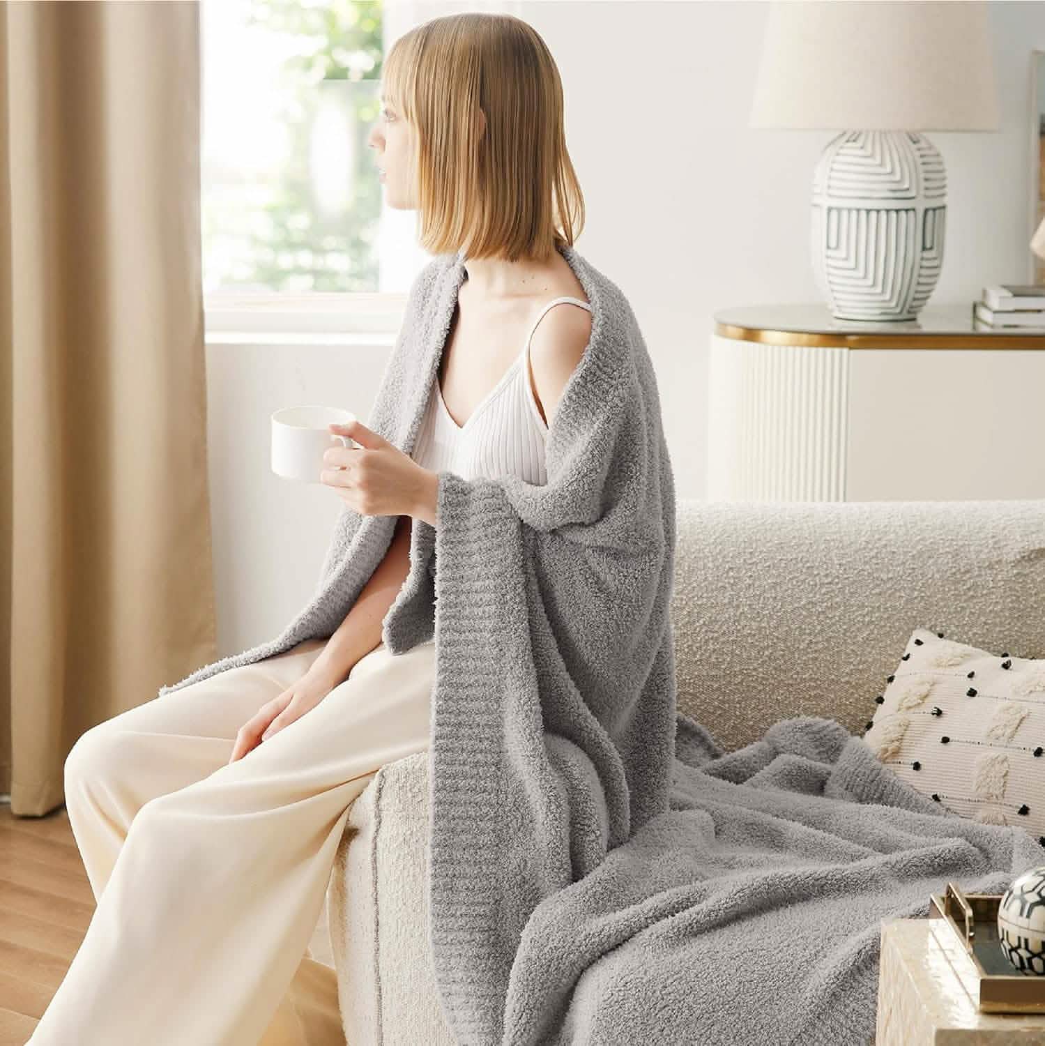 Feather Yarn Throw Blanket