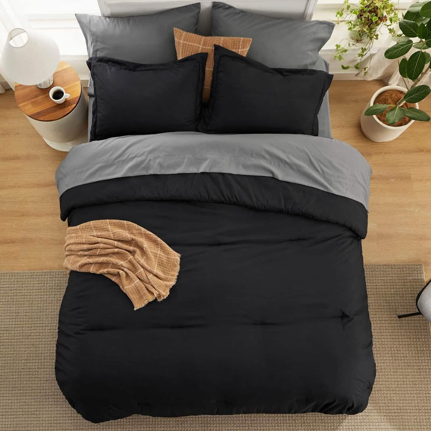 Dual-Tone Bed-in-a-Bag