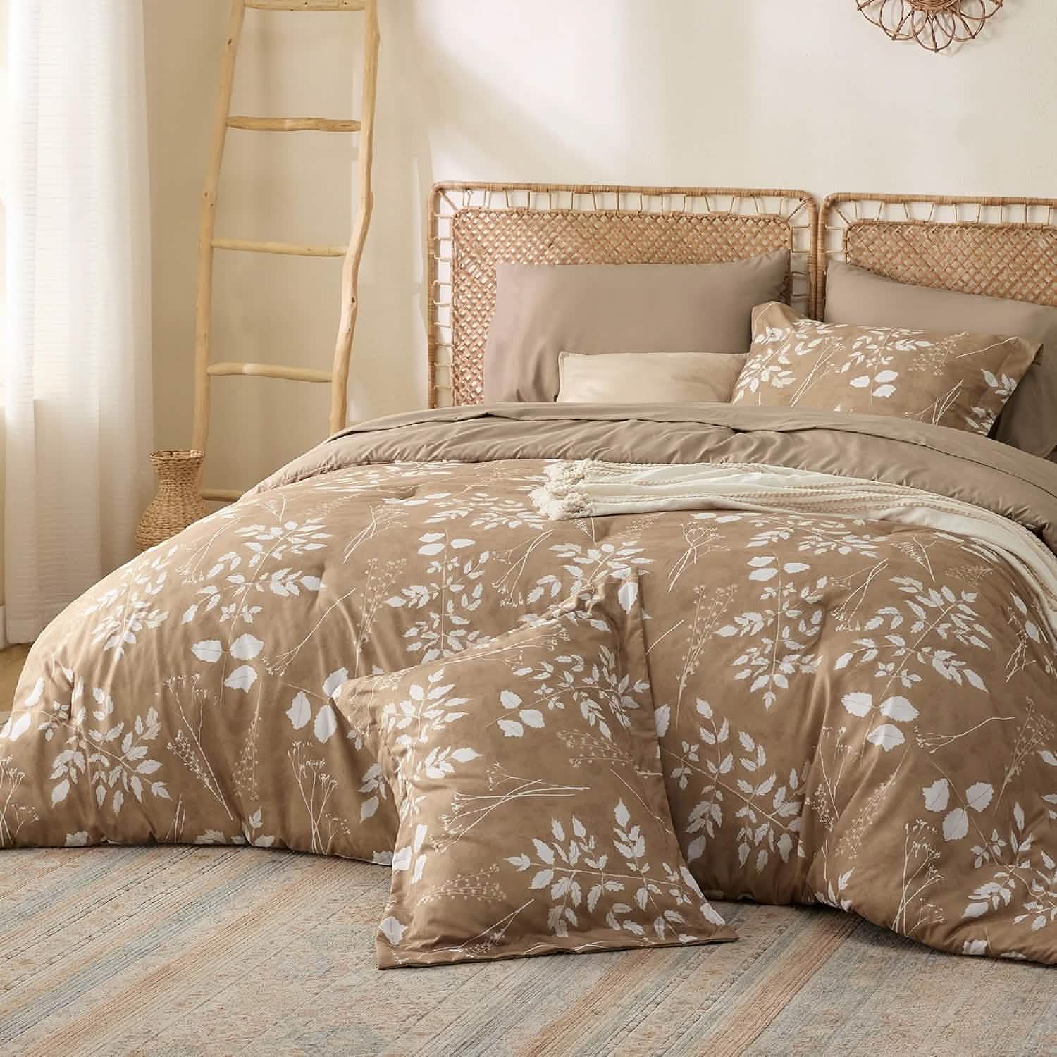 Elegant Floral Comforter Sets