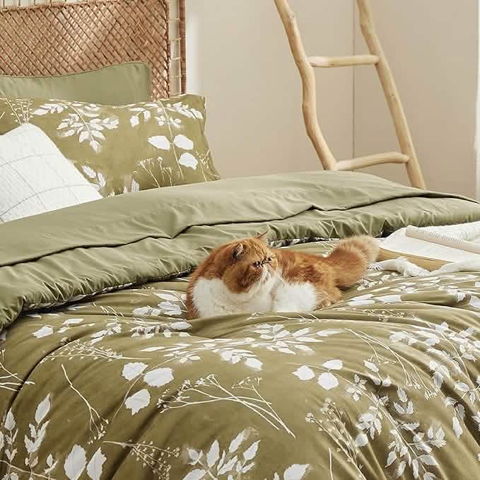 Elegant Floral Comforter Sets