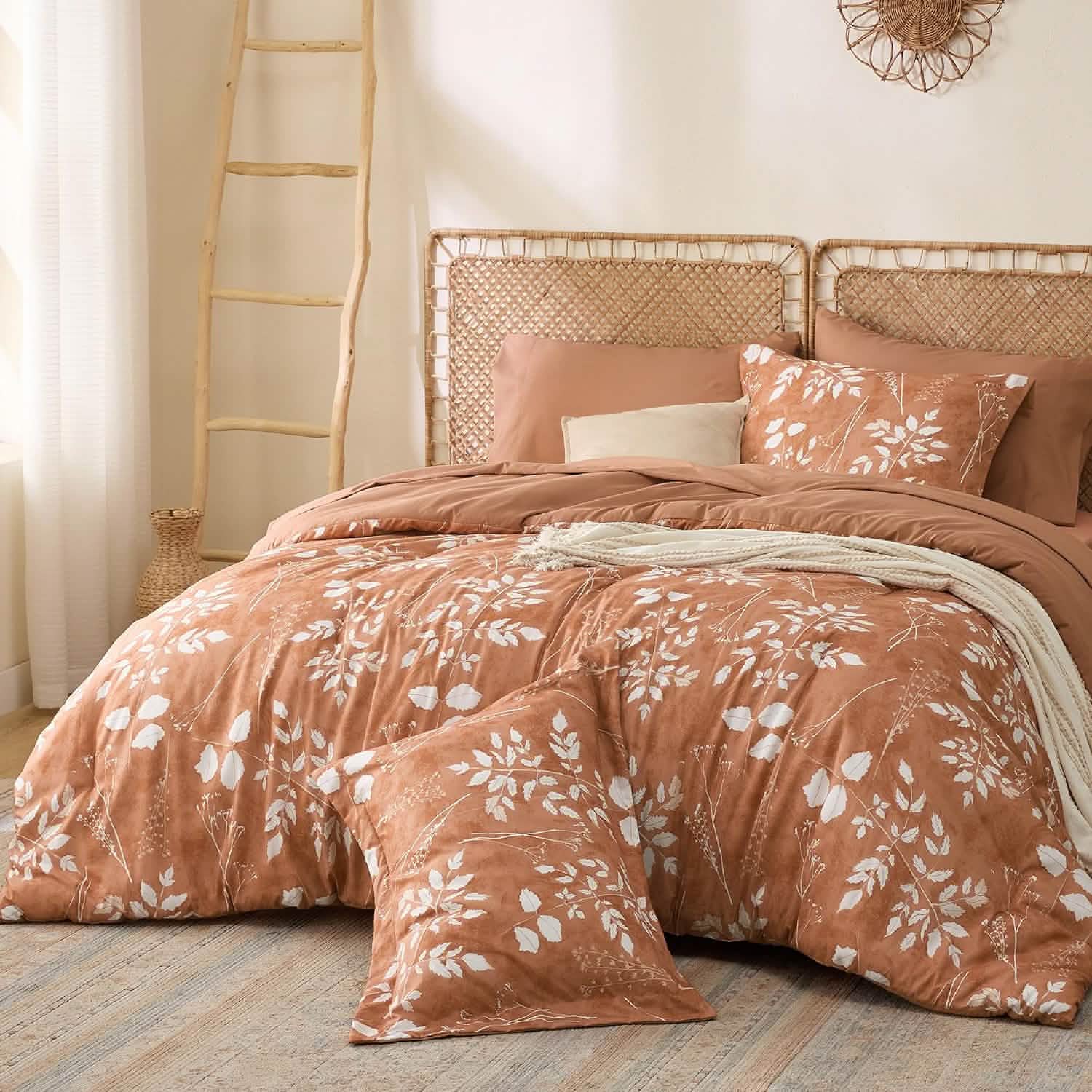 Elegant Floral Comforter Sets