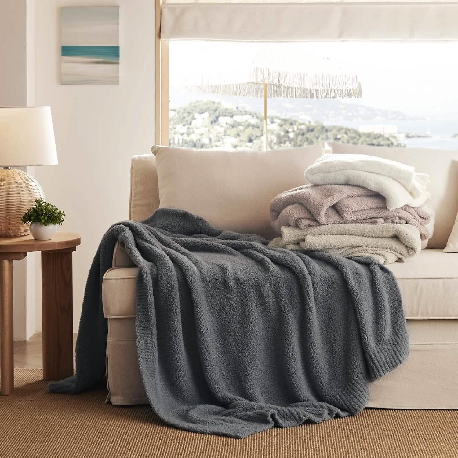 Feather Yarn Throw Blanket