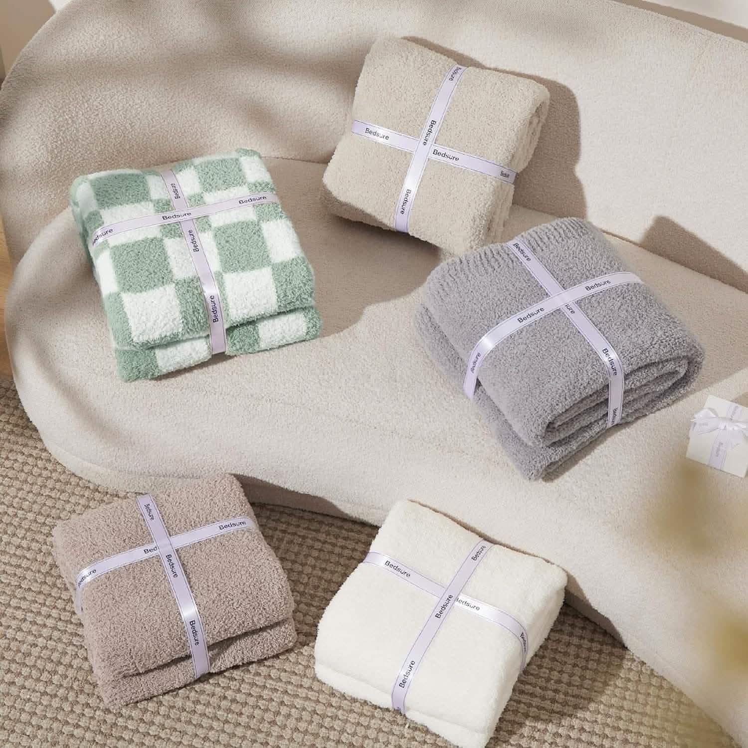Super Soft Reversible Checkerboard Blanket