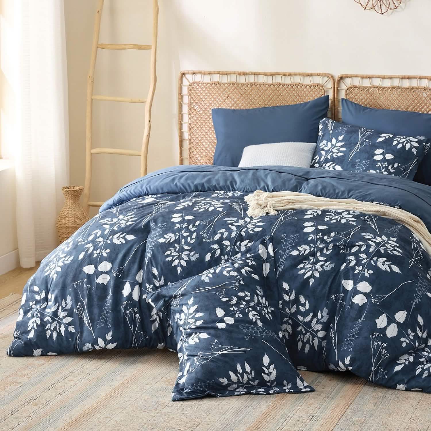 Elegant Floral Comforter Sets