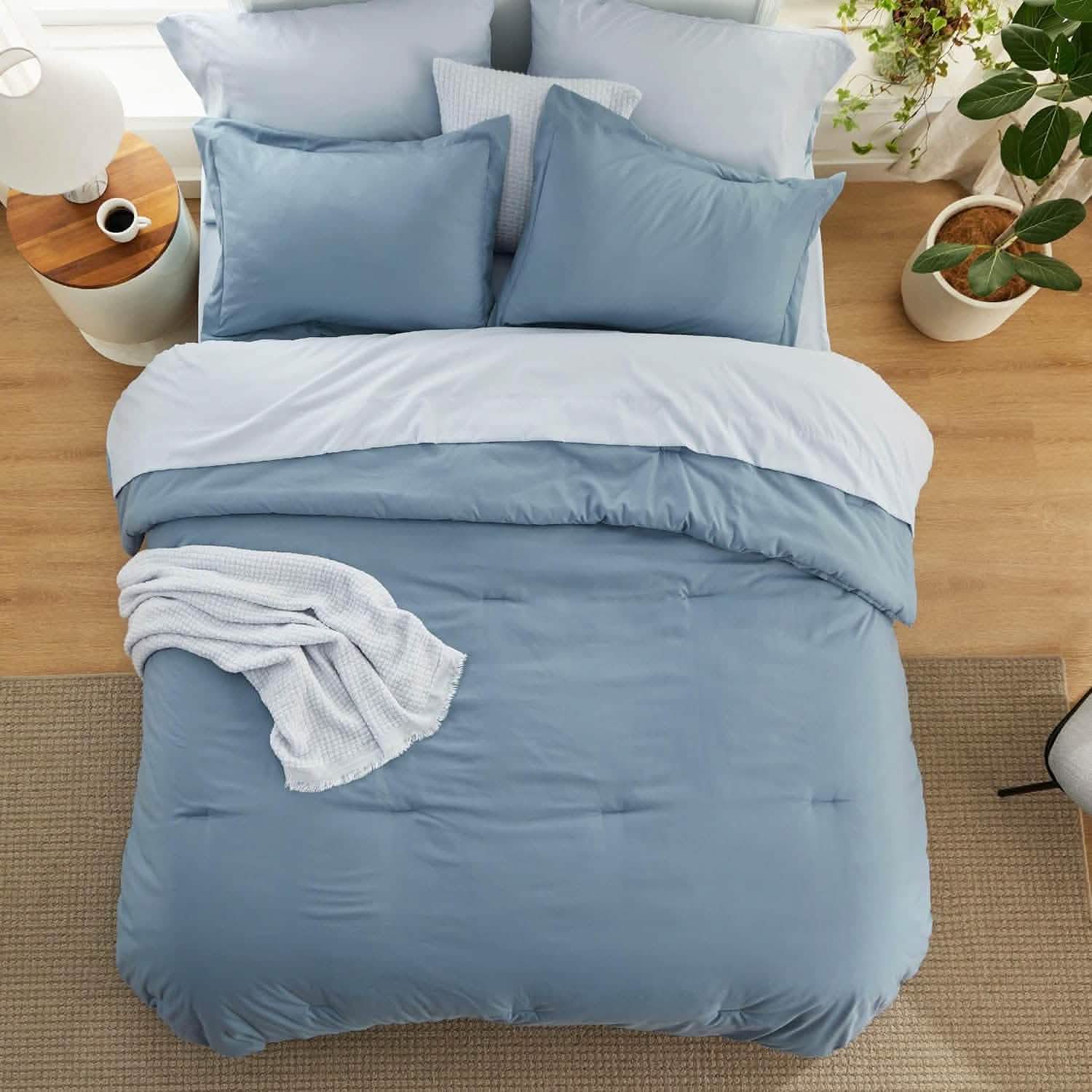 Dual-Tone Bed-in-a-Bag