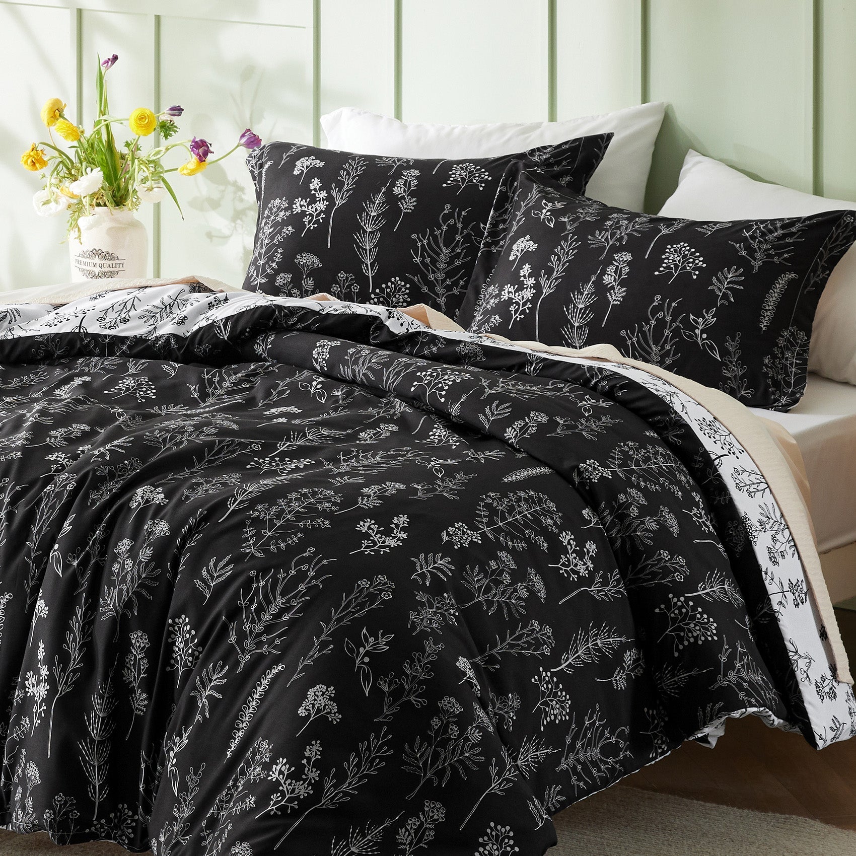 Floral Comforter Set