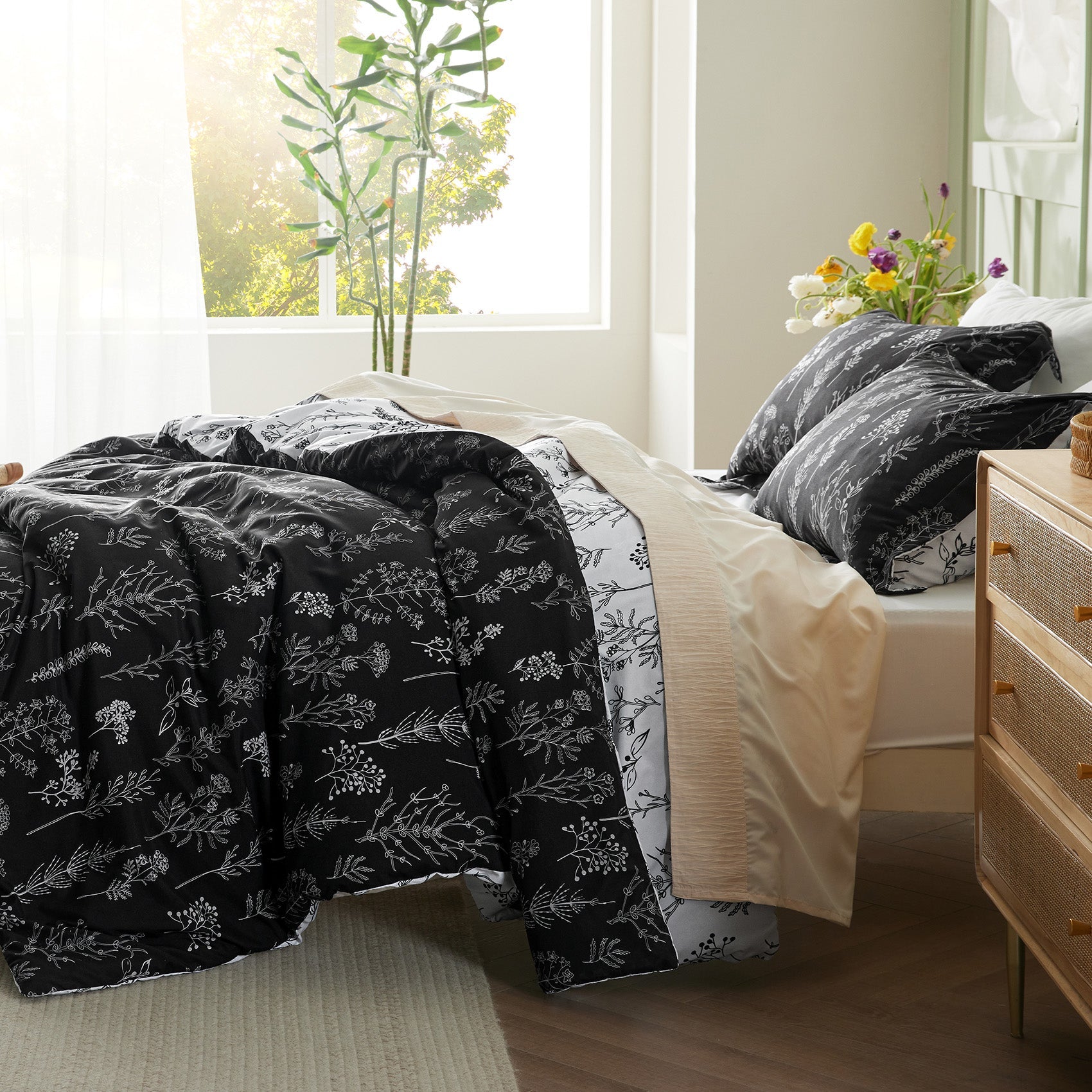 Floral Comforter Set