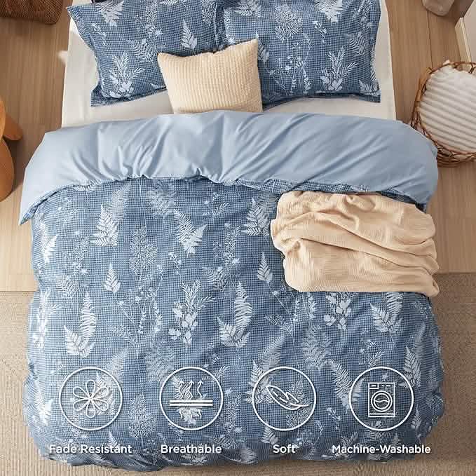 Reversible Graphic Duvet Cover Set Blue