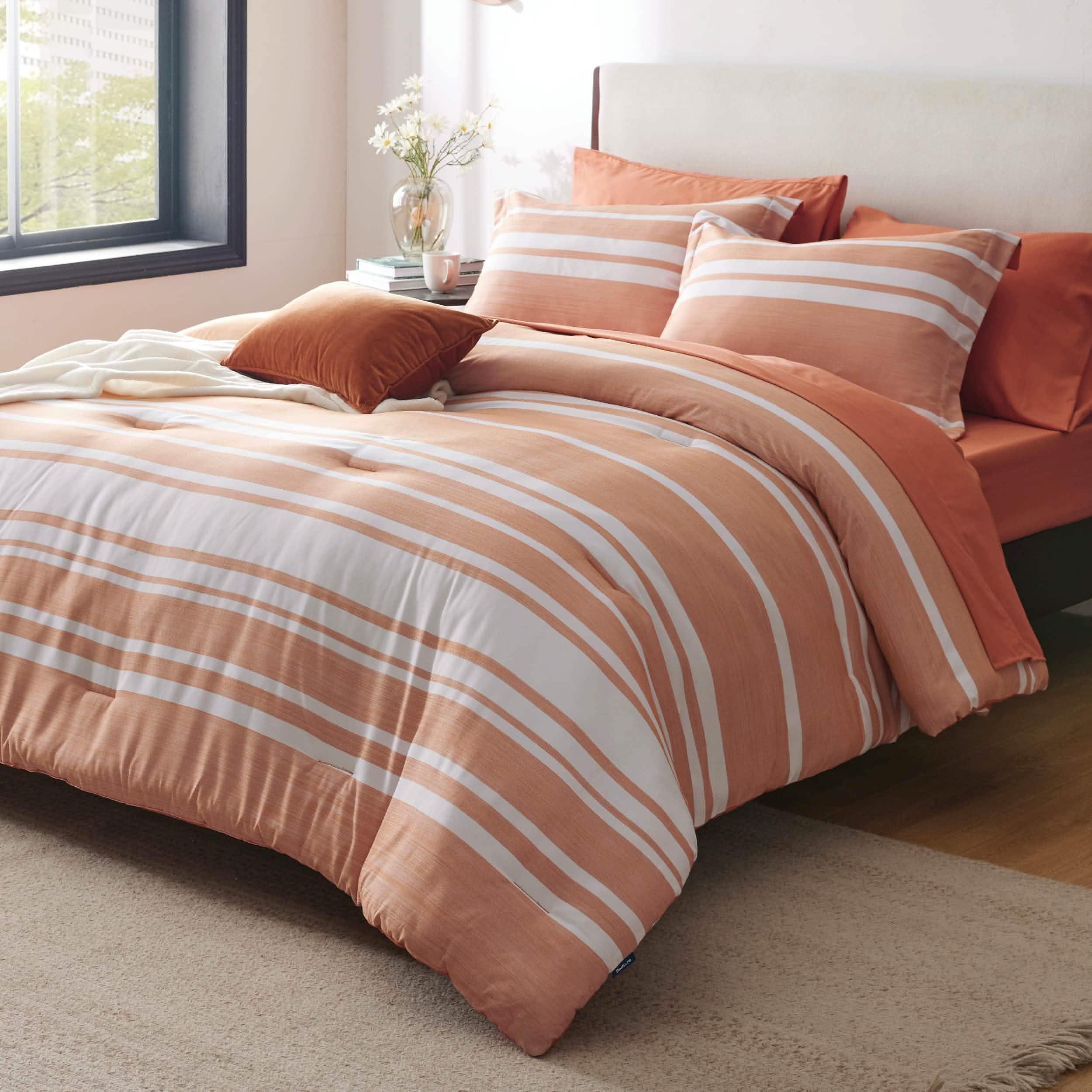 Reversible Cationic Dyed Bed-in-a-Bag