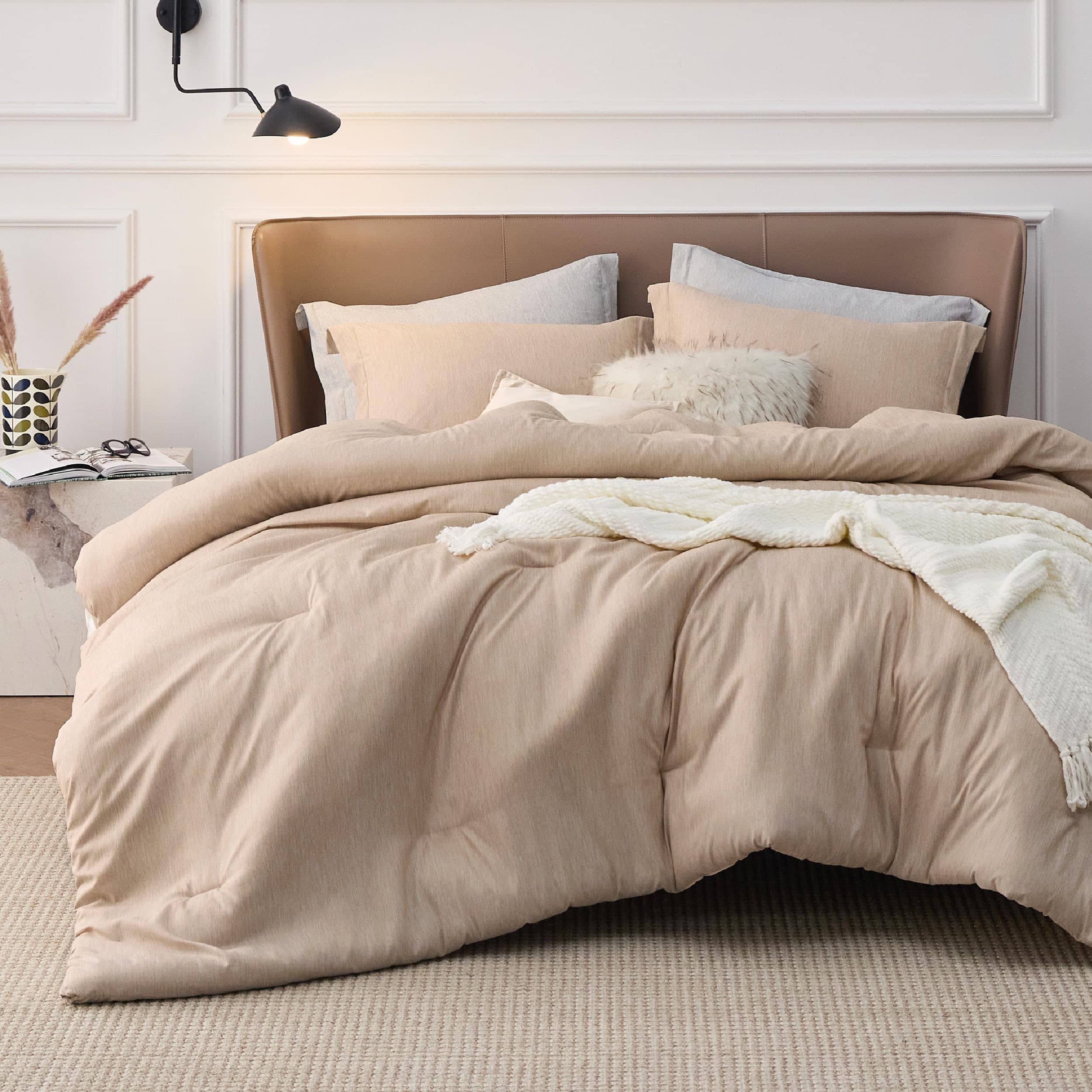 GentleSoft™ Cationic Dye Comforter Set