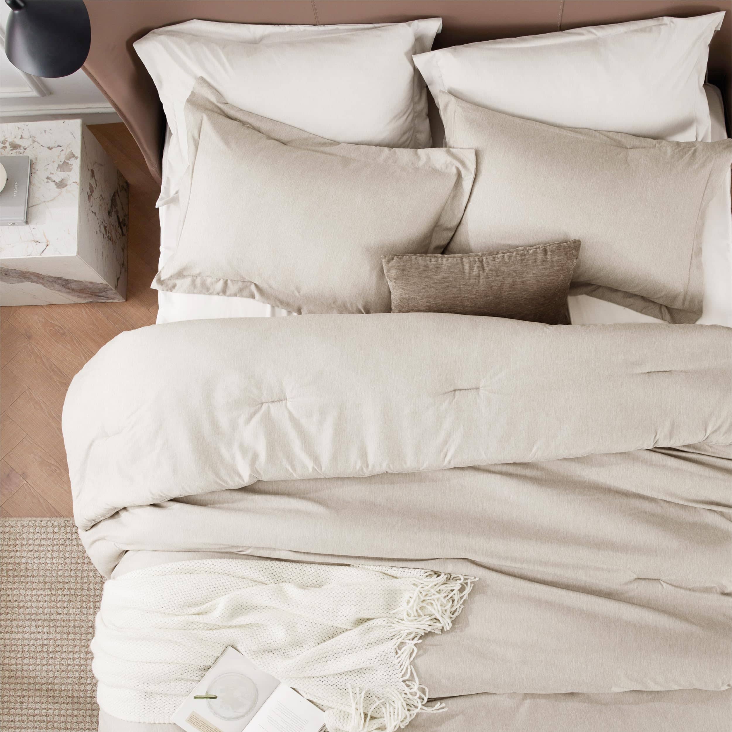 Cationic Dye Comforter Set