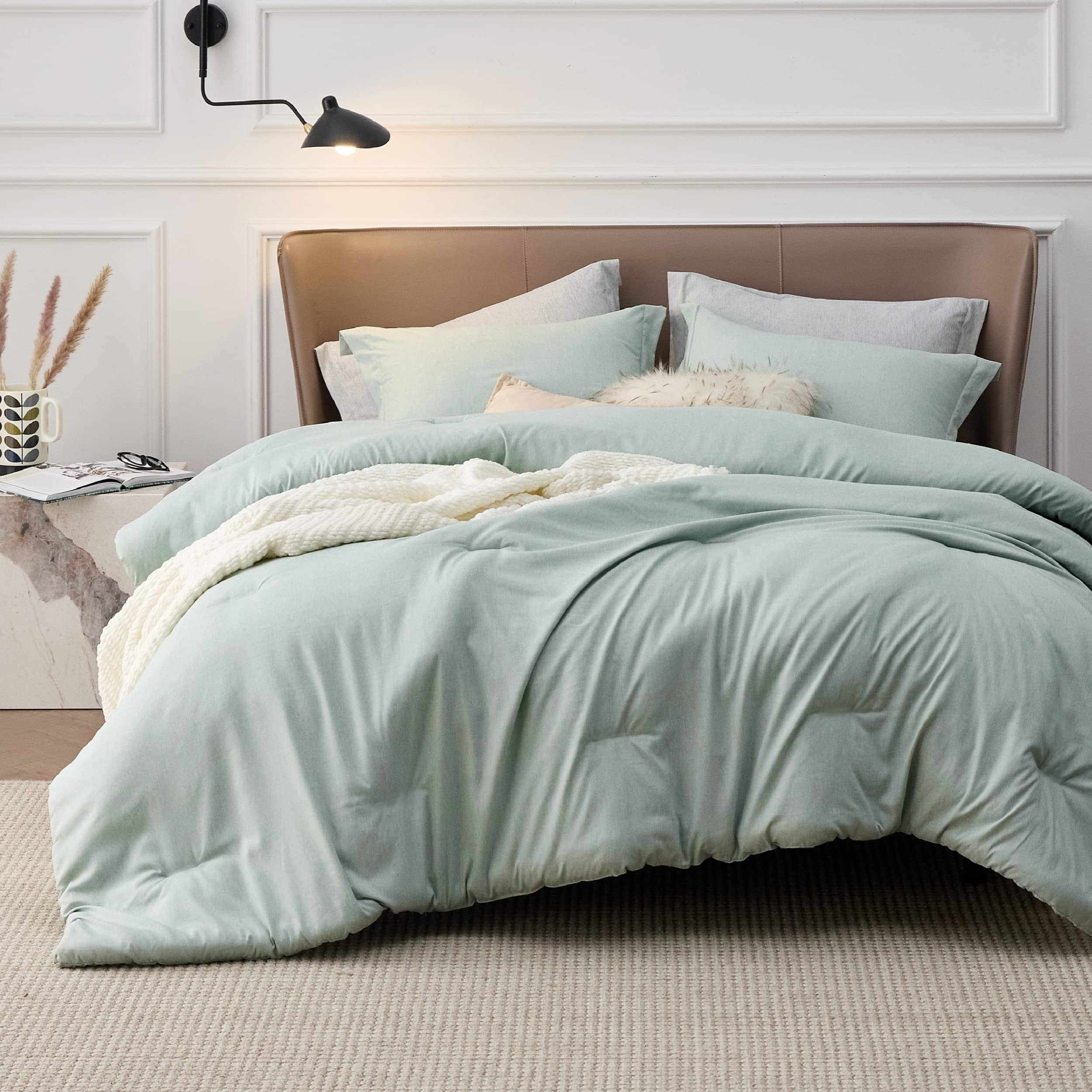 GentleSoft™ Cationic Dye Comforter Set